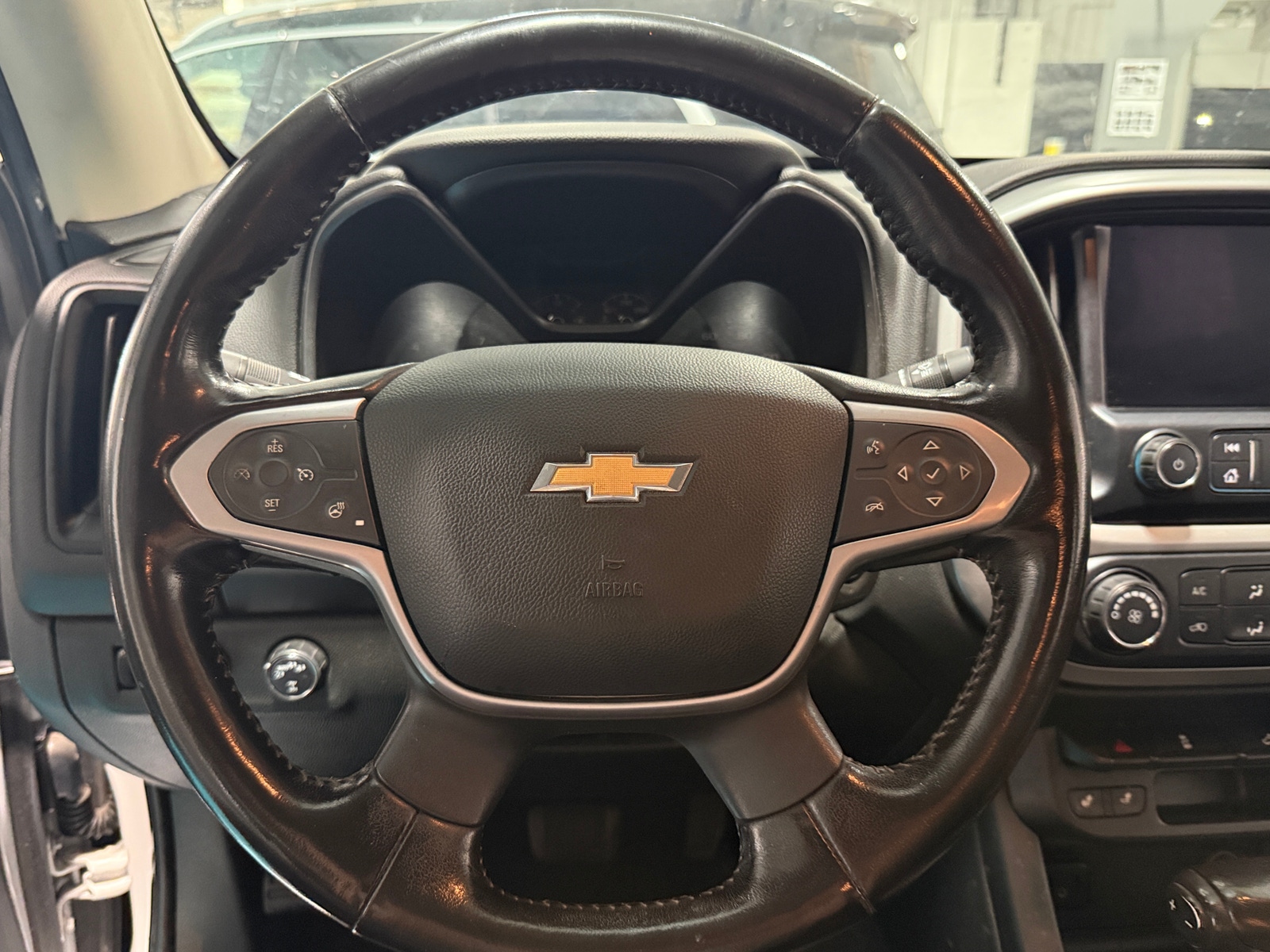 Thumbnail: 2020 Chevrolet Colorado - 5