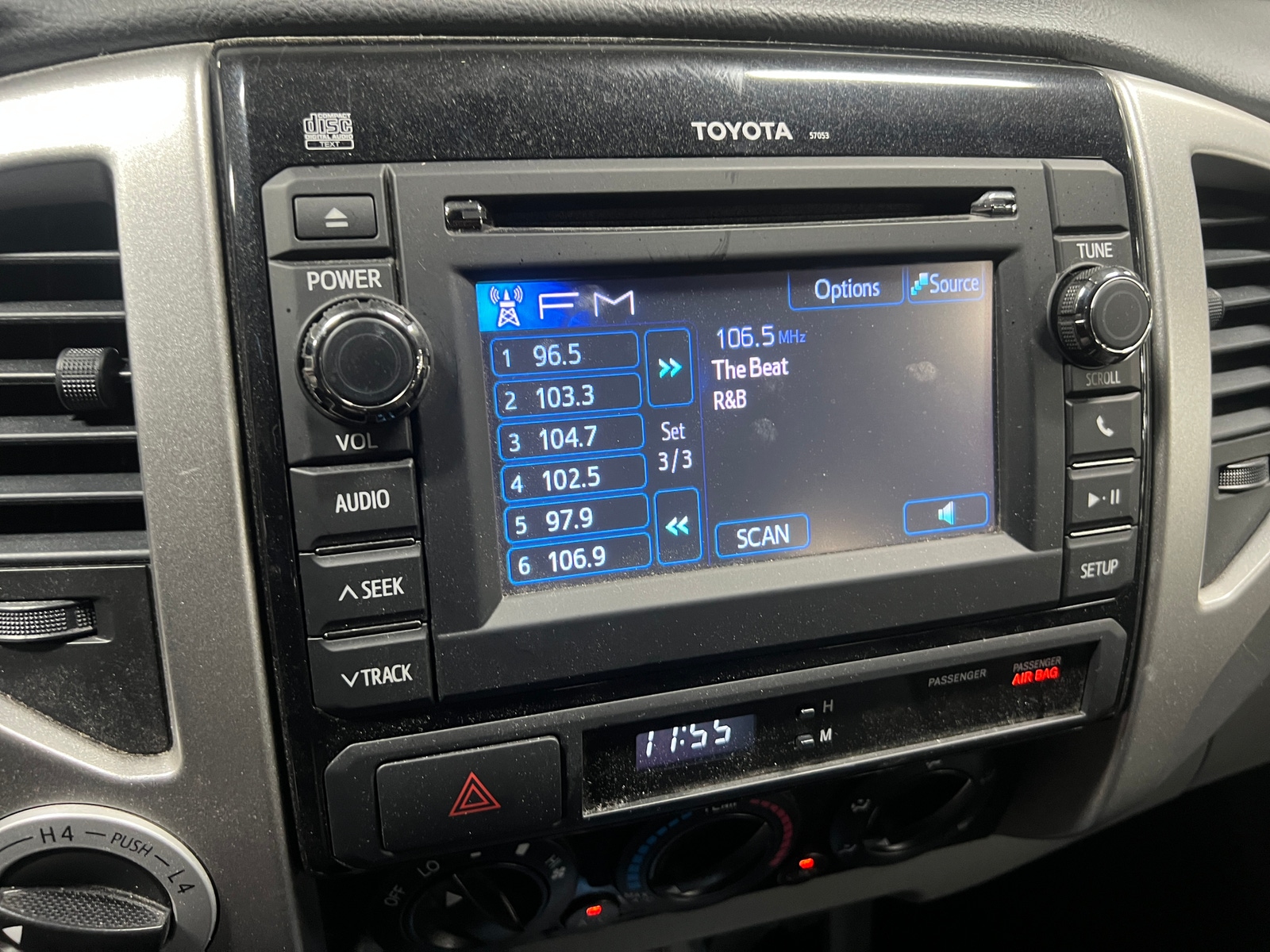 Thumbnail: 2013 Toyota Tacoma - 4