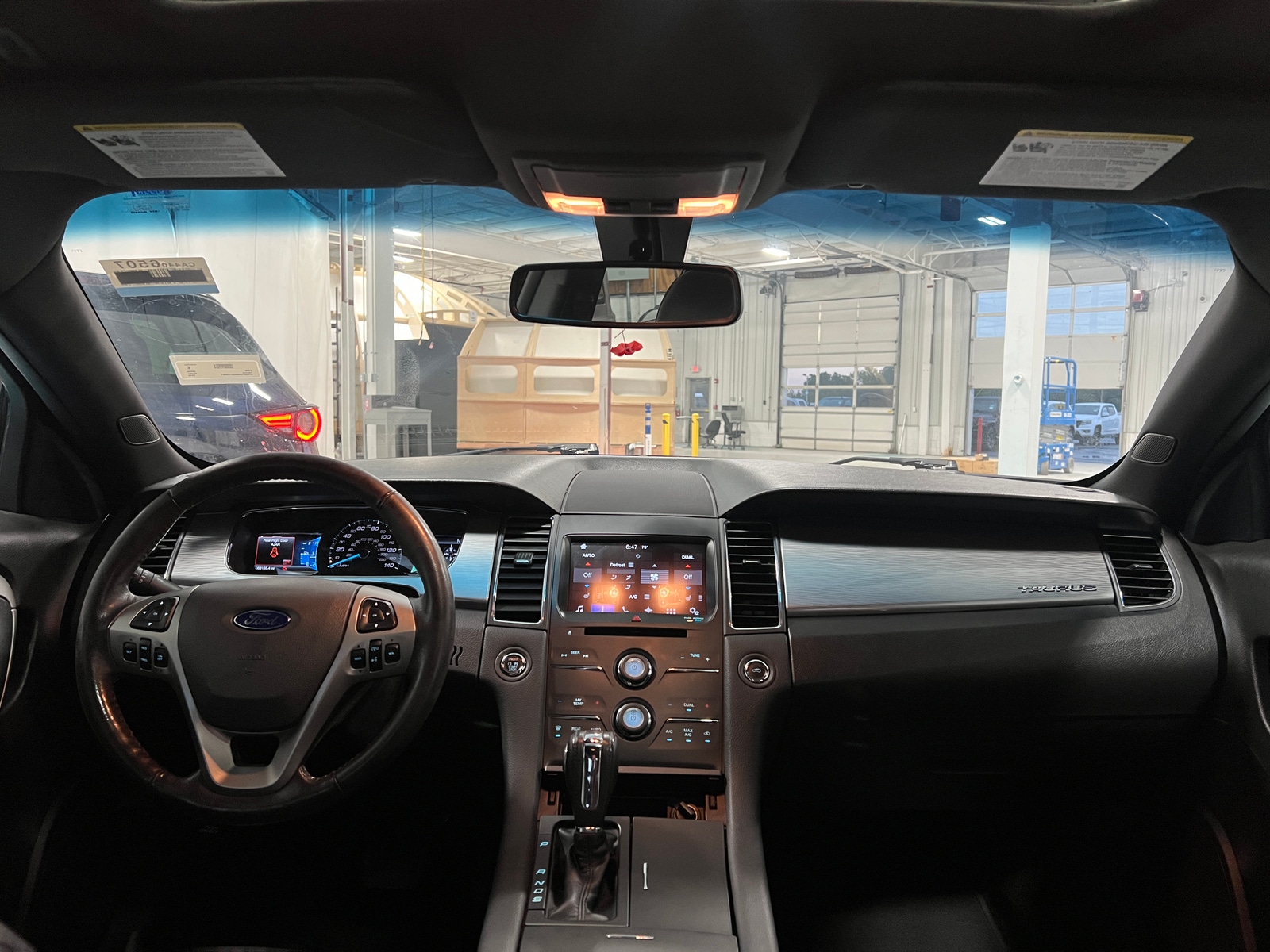 Thumbnail: 2016 Ford Taurus - 3