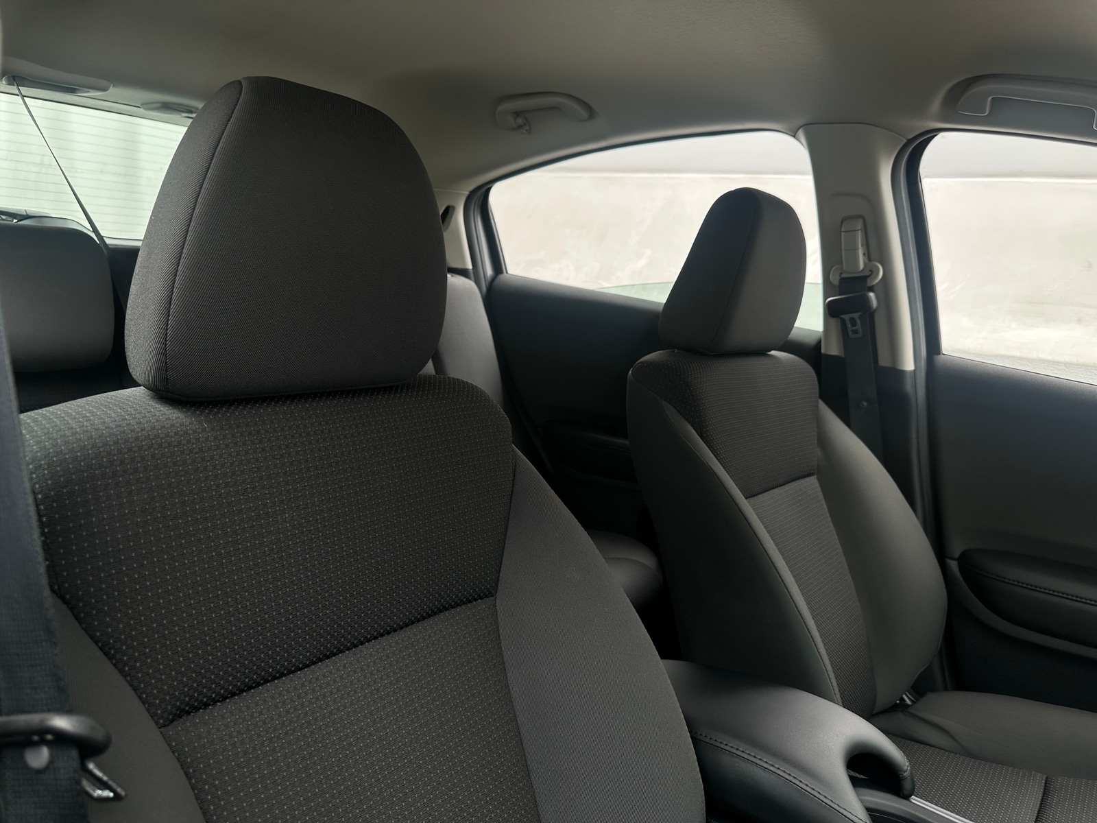 Thumbnail: 2019 Honda HR-V - 2