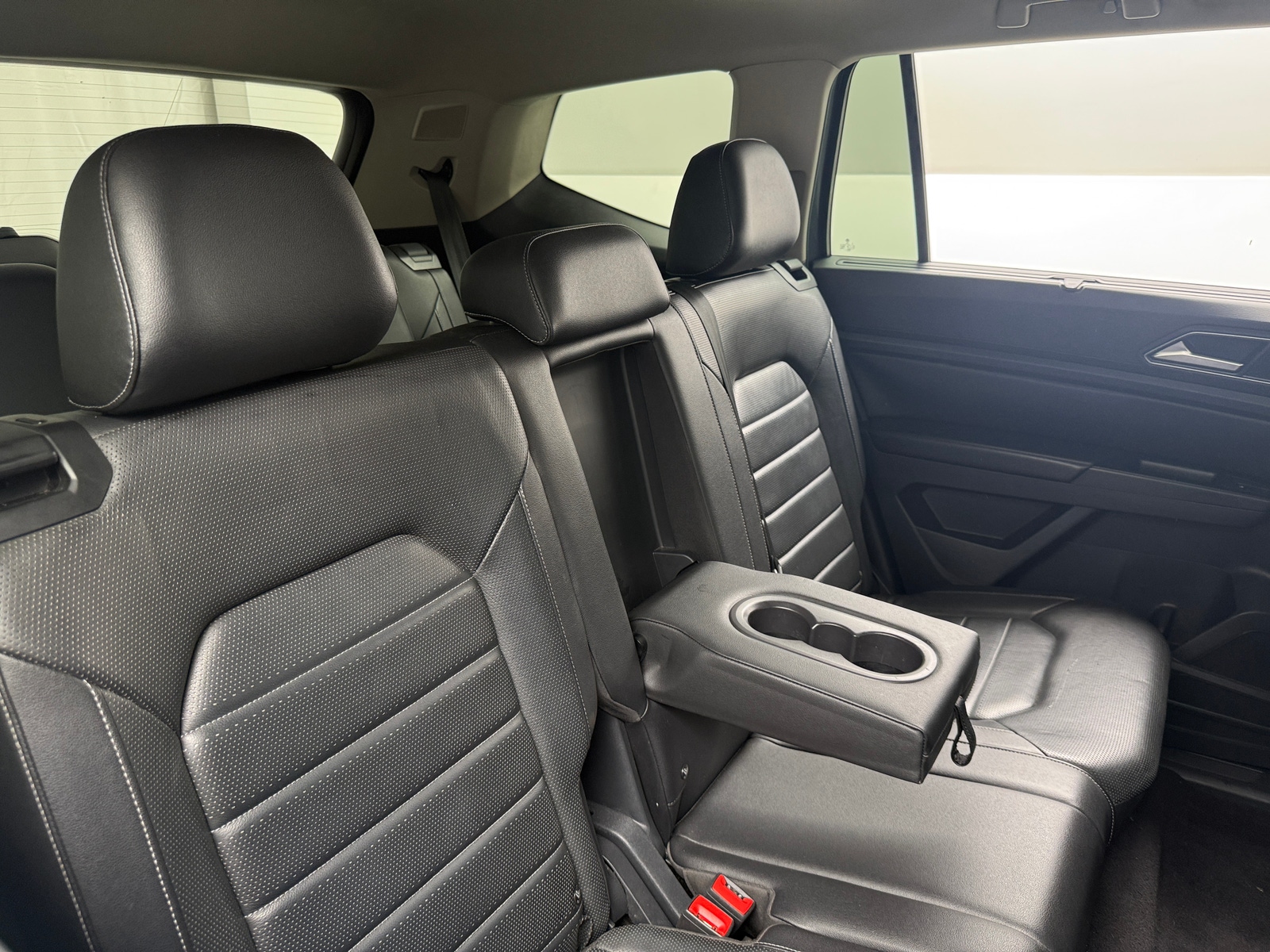 Thumbnail: 2018 Volkswagen Atlas - 6