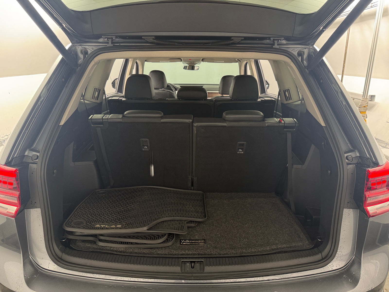 Thumbnail: 2018 Volkswagen Atlas - 7