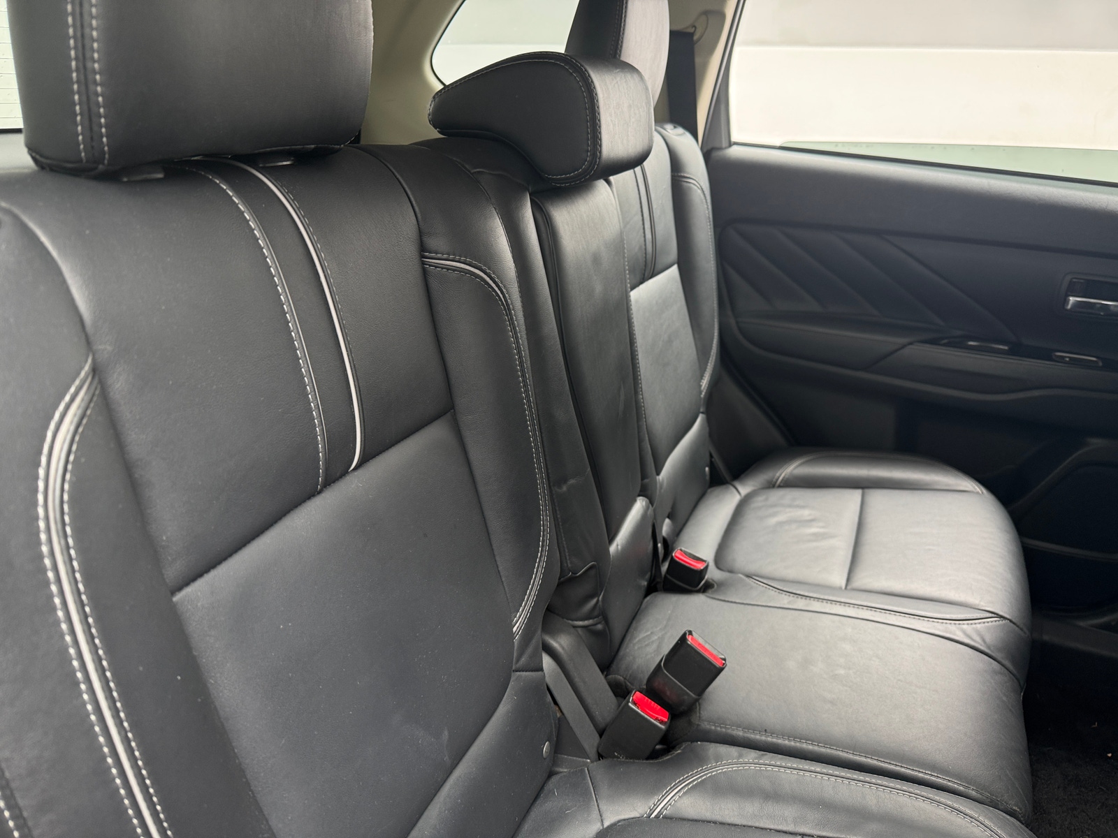 Thumbnail: 2018 Mitsubishi Outlander - 5