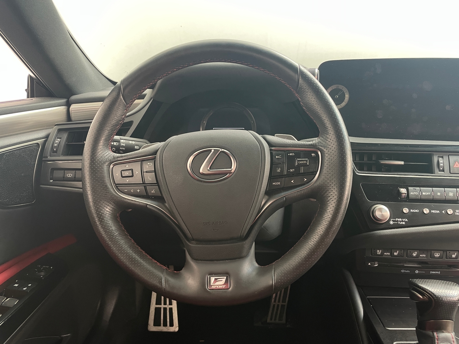 Thumbnail: 2022 Lexus ES - 5