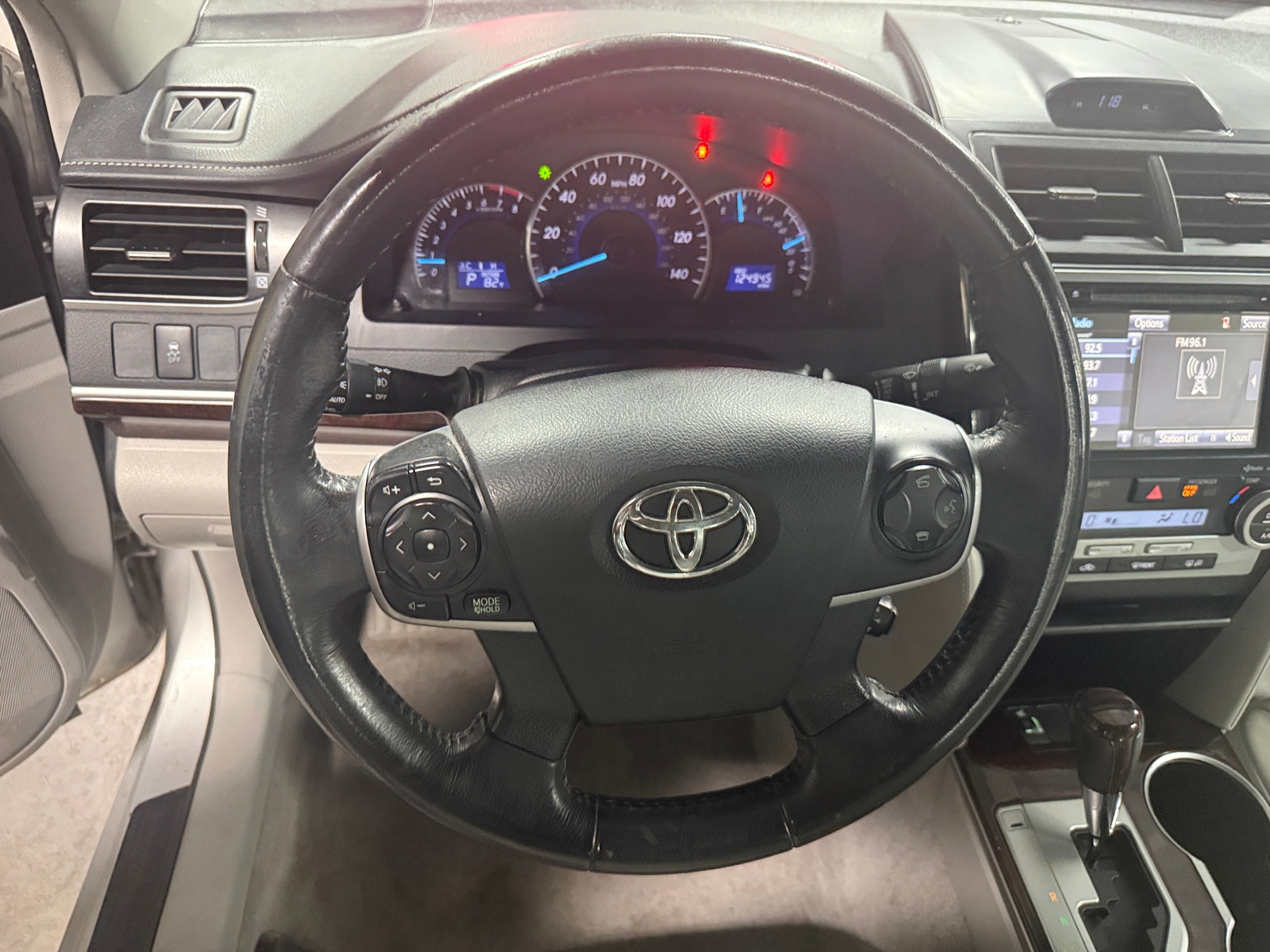 Thumbnail: 2014 Toyota Camry - 5