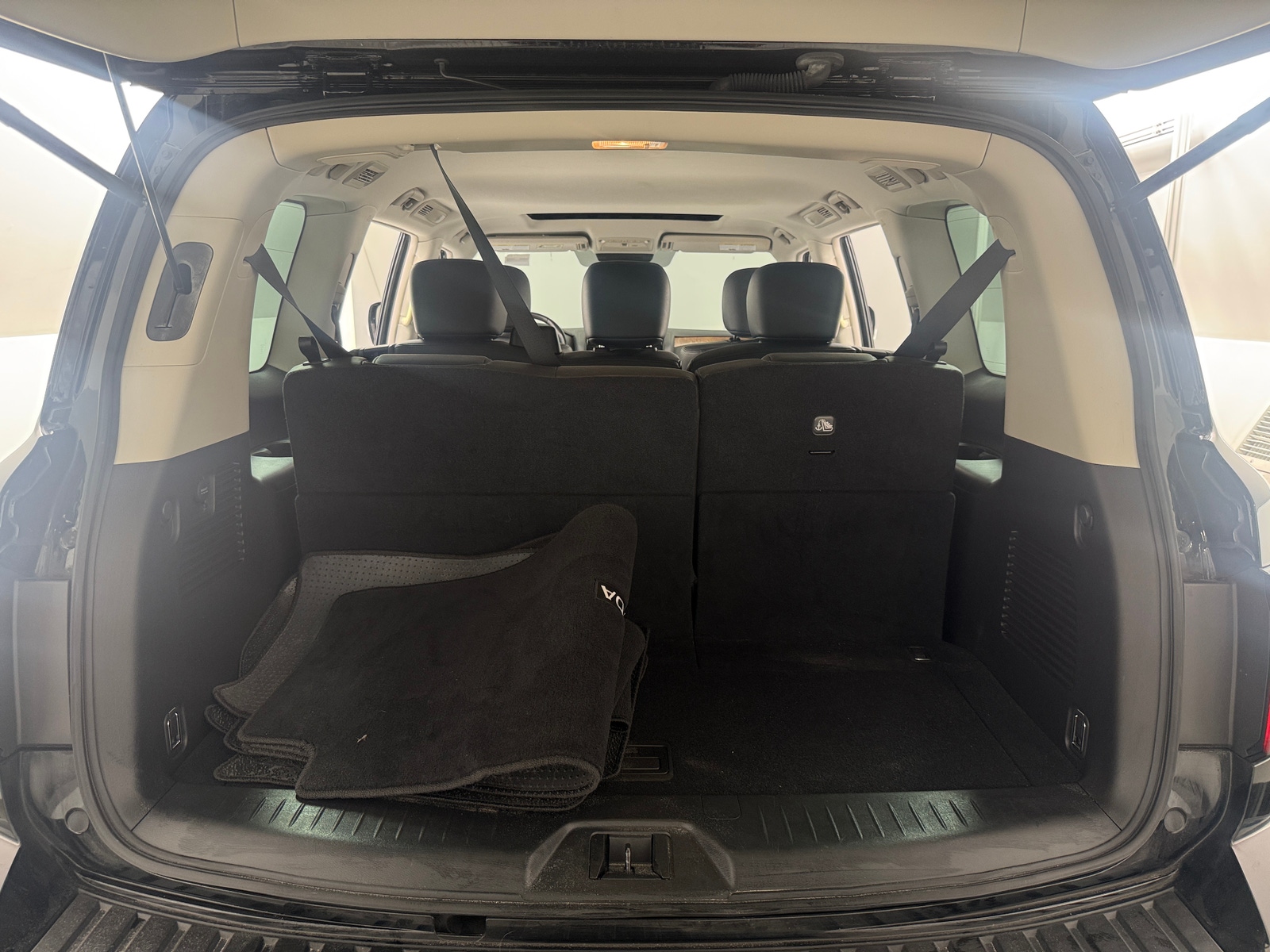 Thumbnail: 2022 Nissan Armada - 6
