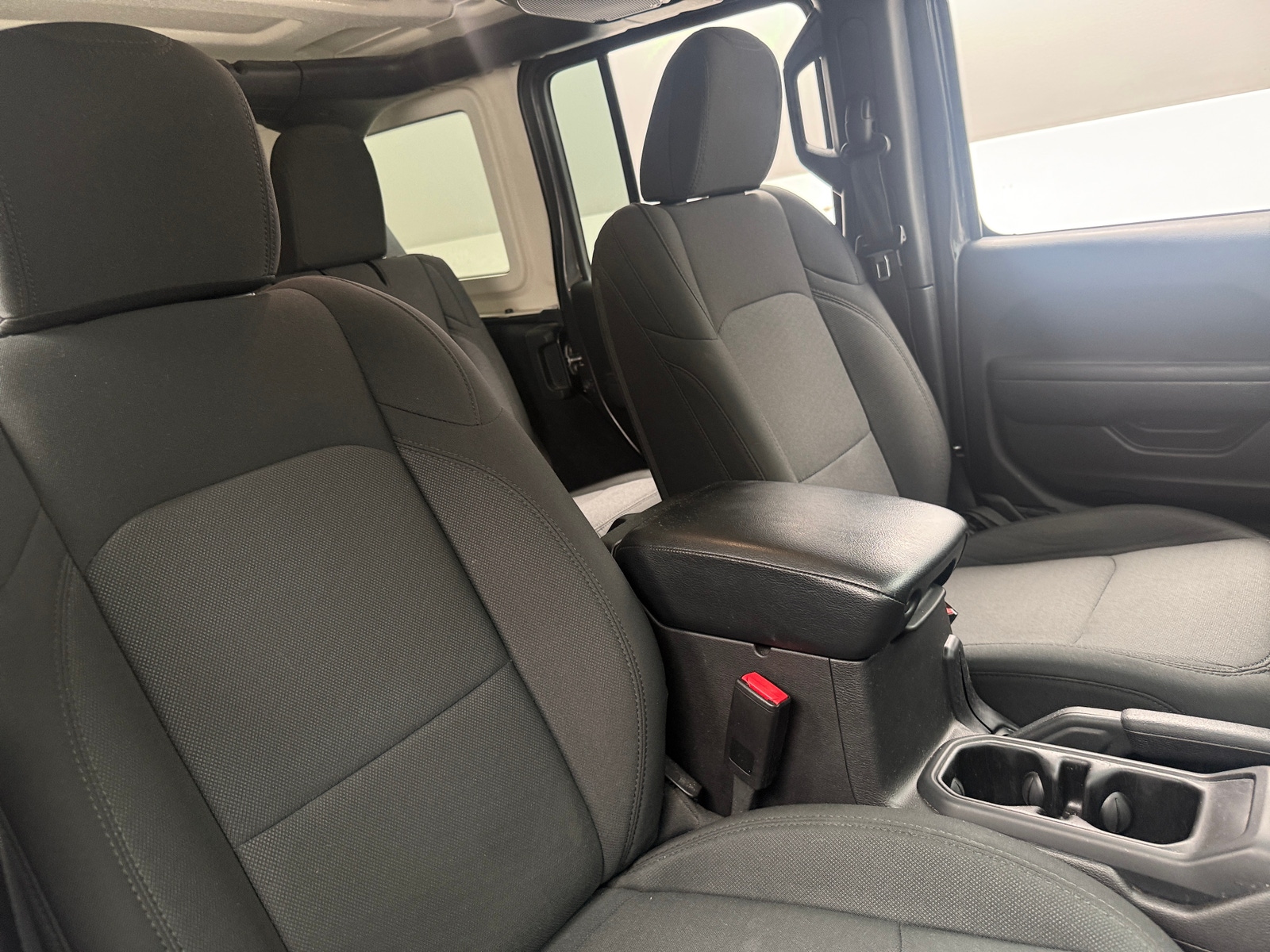 Thumbnail: 2022 Jeep Wrangler - 2