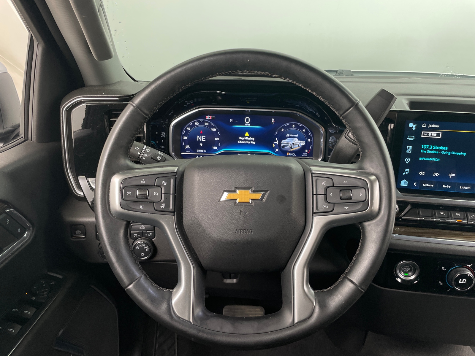 Thumbnail: 2024 Chevrolet Silverado 1500 - 5