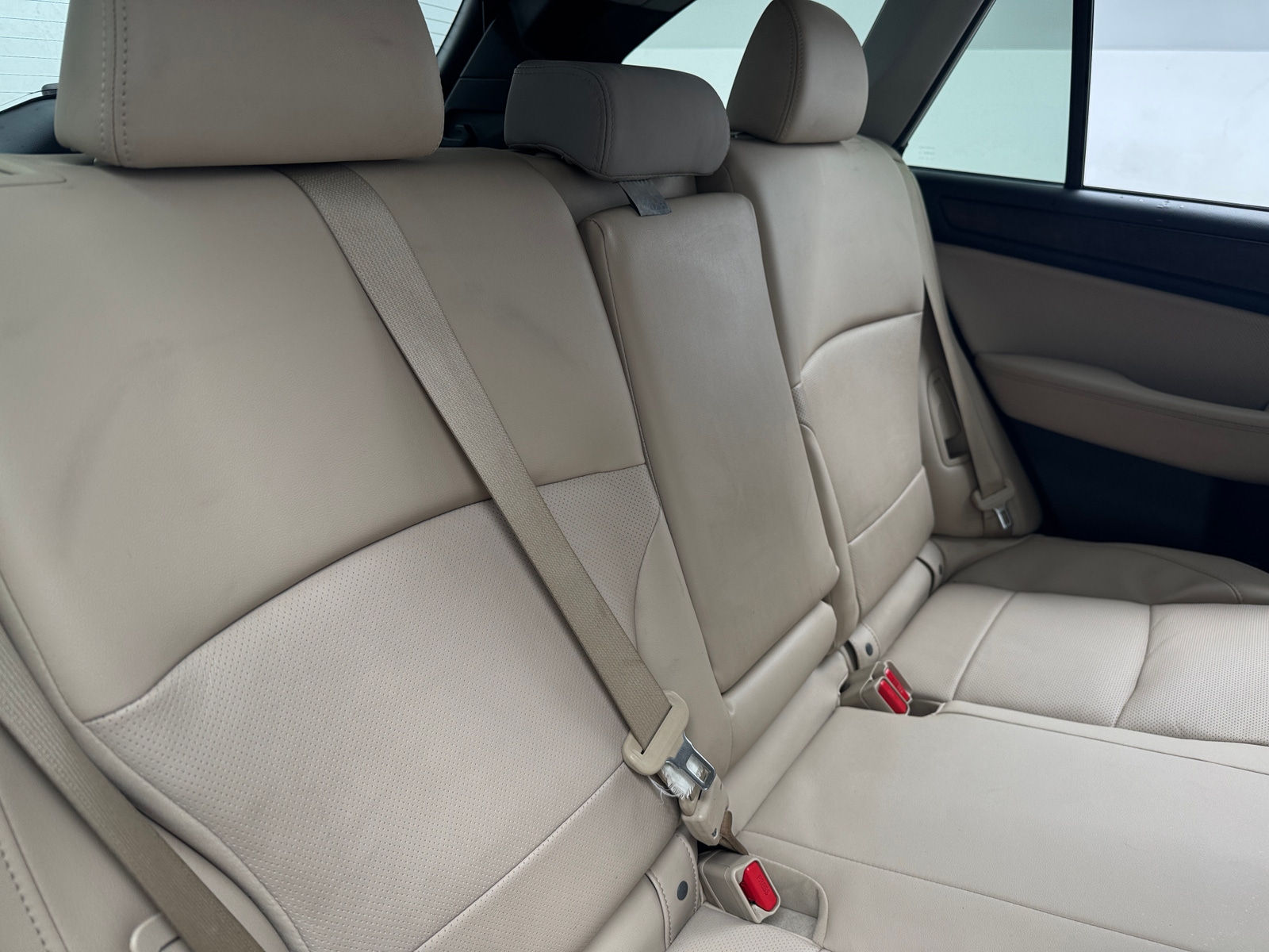 Thumbnail: 2015 Subaru Outback - 5