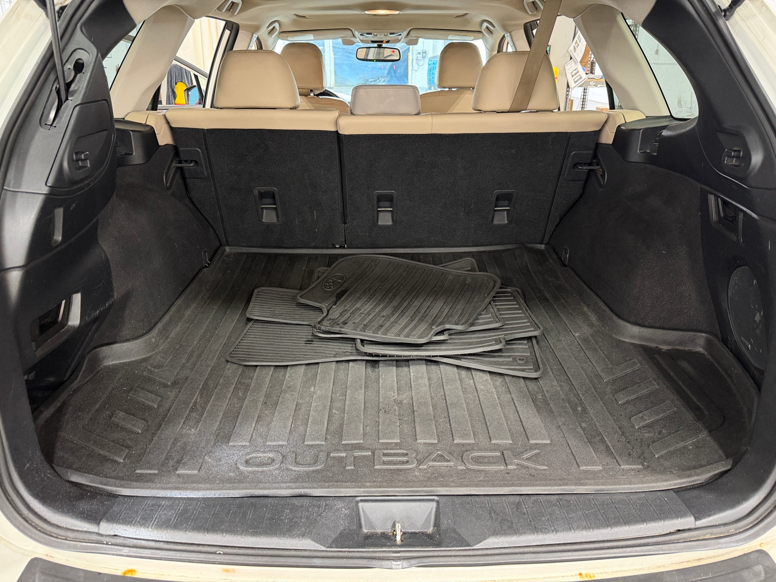 Thumbnail: 2015 Subaru Outback - 6