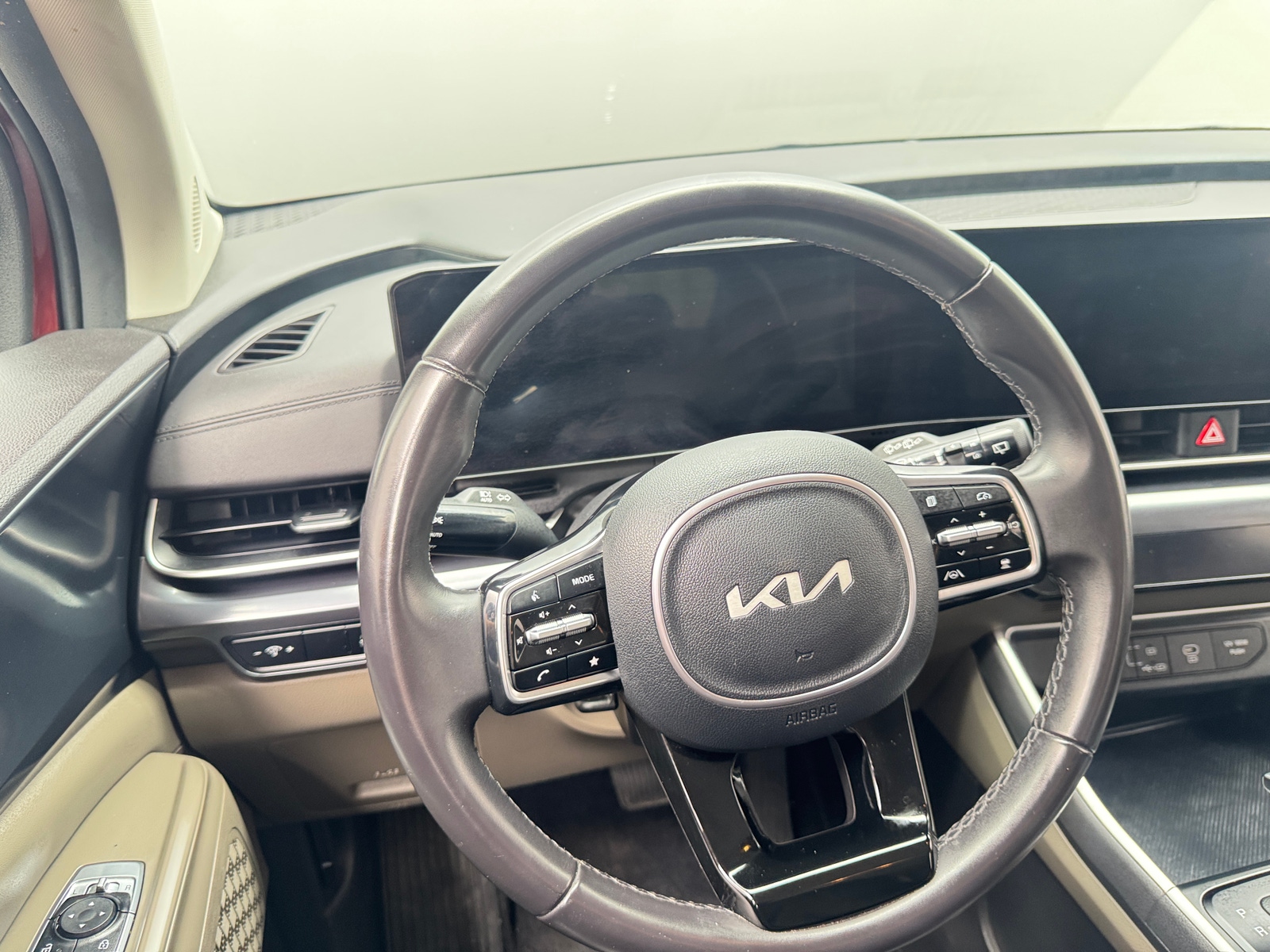 Thumbnail: 2025 Kia Carnival - 4