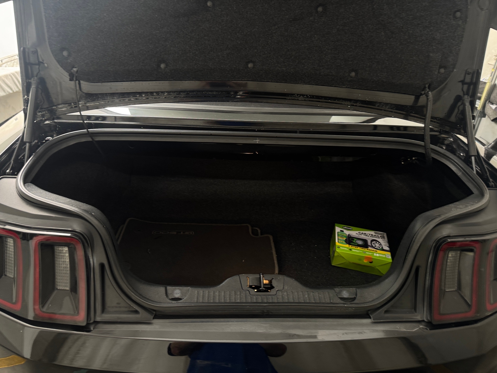 Thumbnail: 2013 Ford Mustang - 6