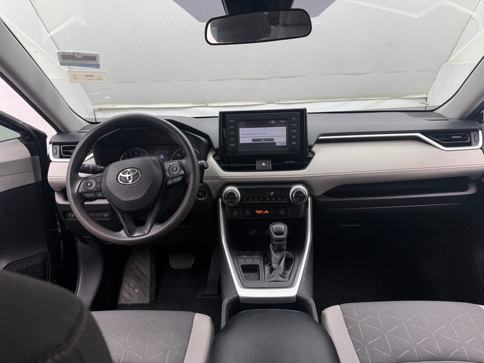 Thumbnail: 2019 Toyota RAV4 - 3