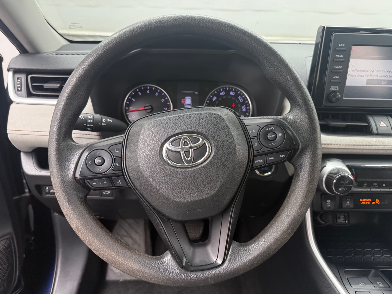 Thumbnail: 2019 Toyota RAV4 - 5