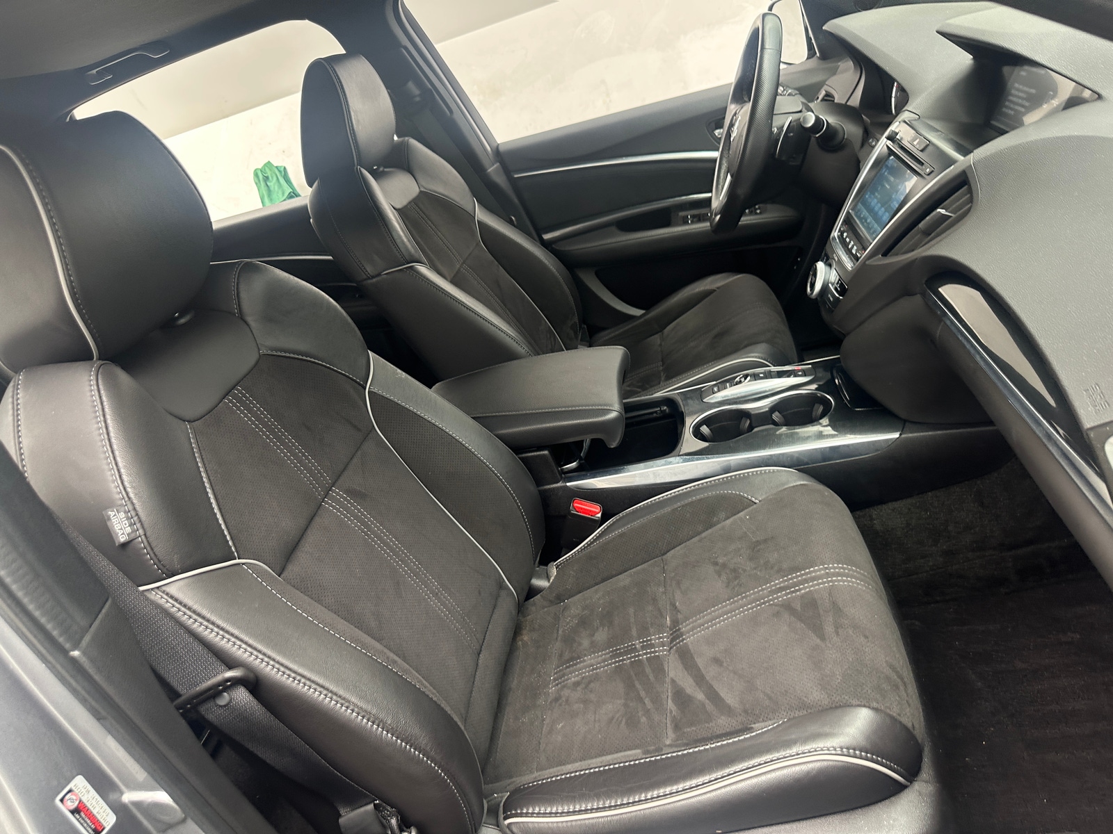 Thumbnail: 2020 Acura MDX - 2