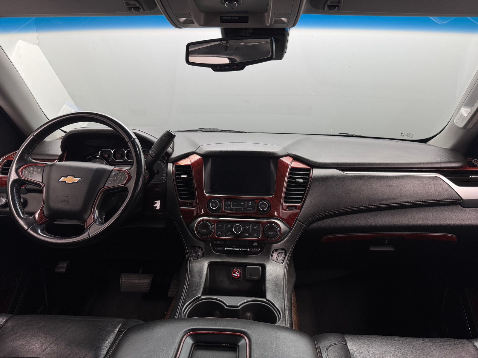 Thumbnail: 2019 Chevrolet Suburban - 2