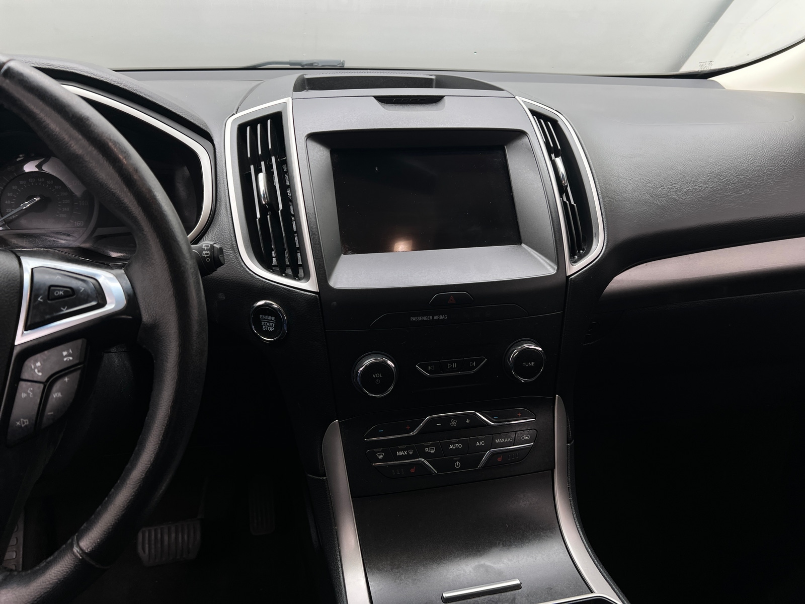 Thumbnail: 2020 Ford Edge - 3