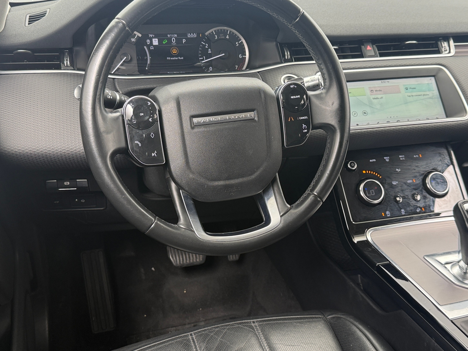 Thumbnail: 2020 Land Rover Range Rover Evoque - 4