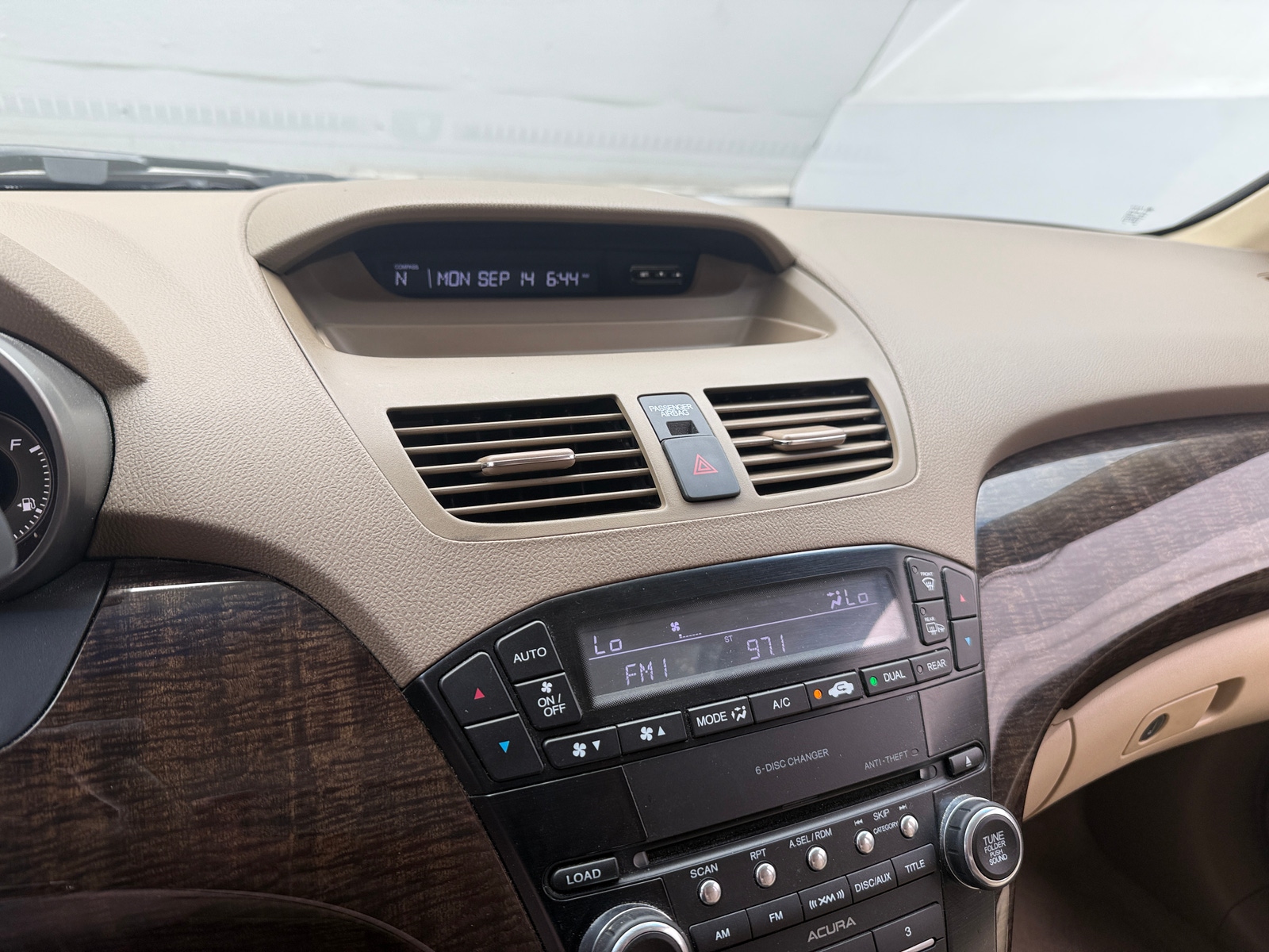 Thumbnail: 2013 Acura MDX - 3