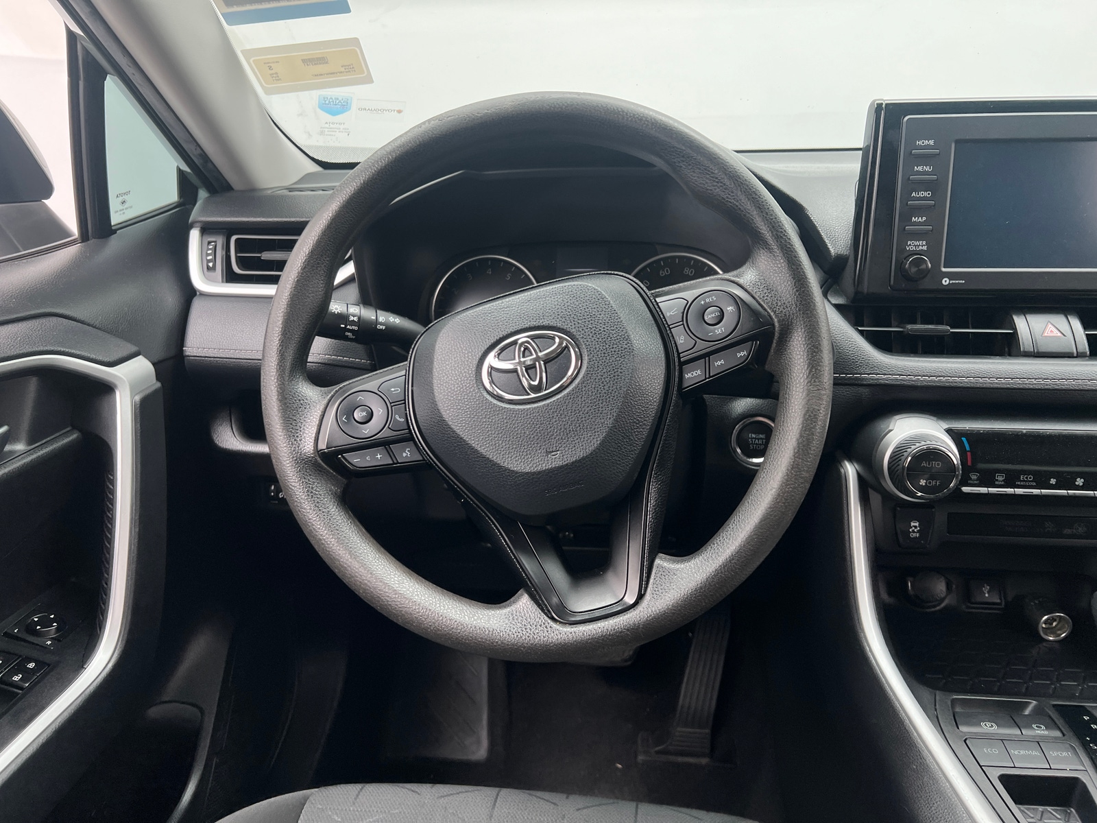 Thumbnail: 2021 Toyota RAV4 - 5