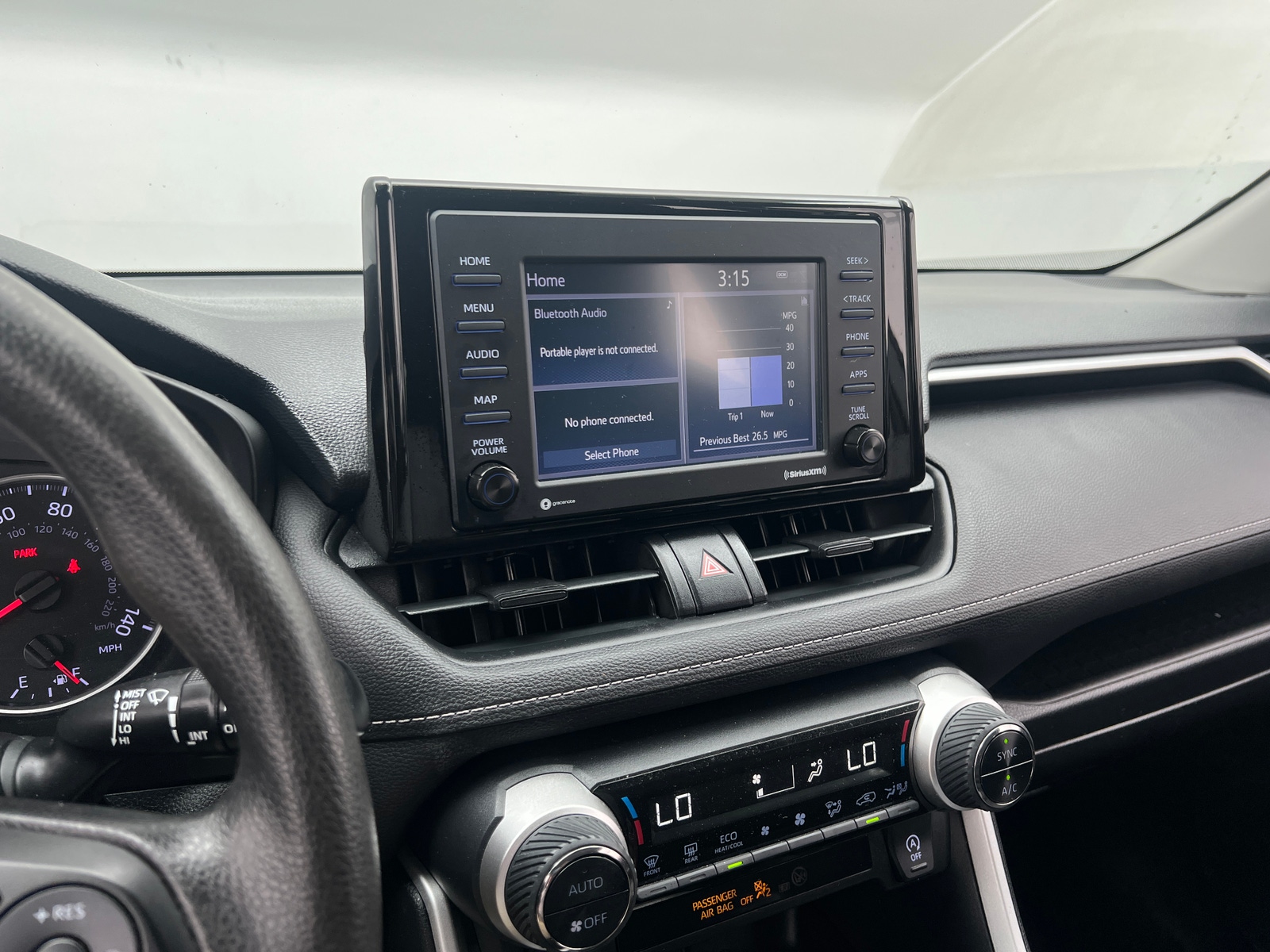 Thumbnail: 2021 Toyota RAV4 - 4