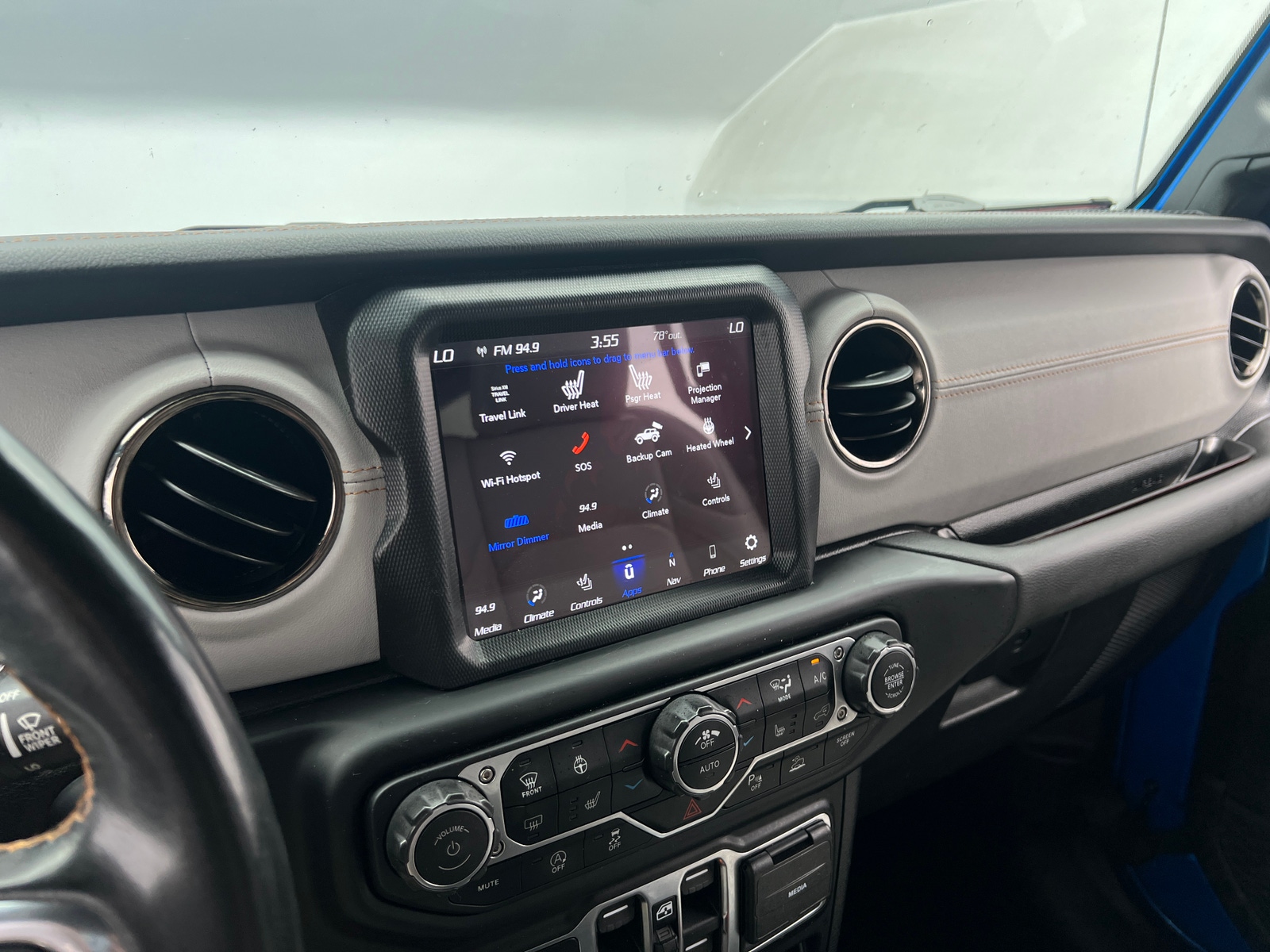 Thumbnail: 2022 Jeep Wrangler - 3