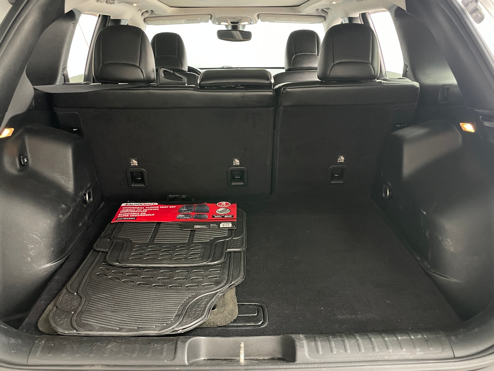 Thumbnail: 2019 Jeep Cherokee - 7