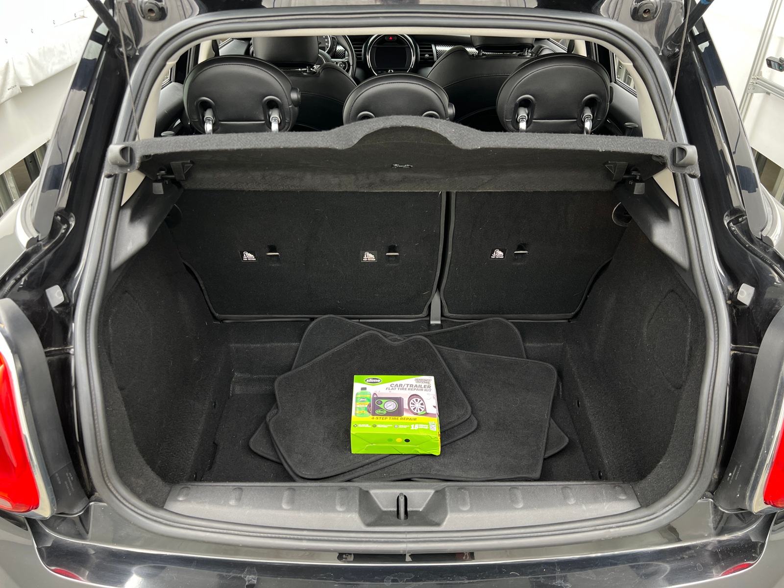 Thumbnail: 2018 MINI Cooper Hardtop - 7