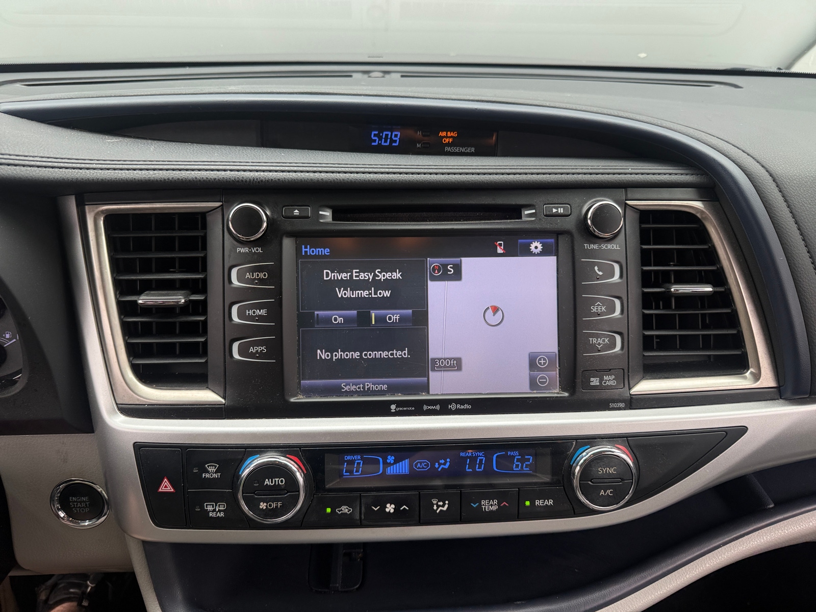 Thumbnail: 2019 Toyota Highlander - 3
