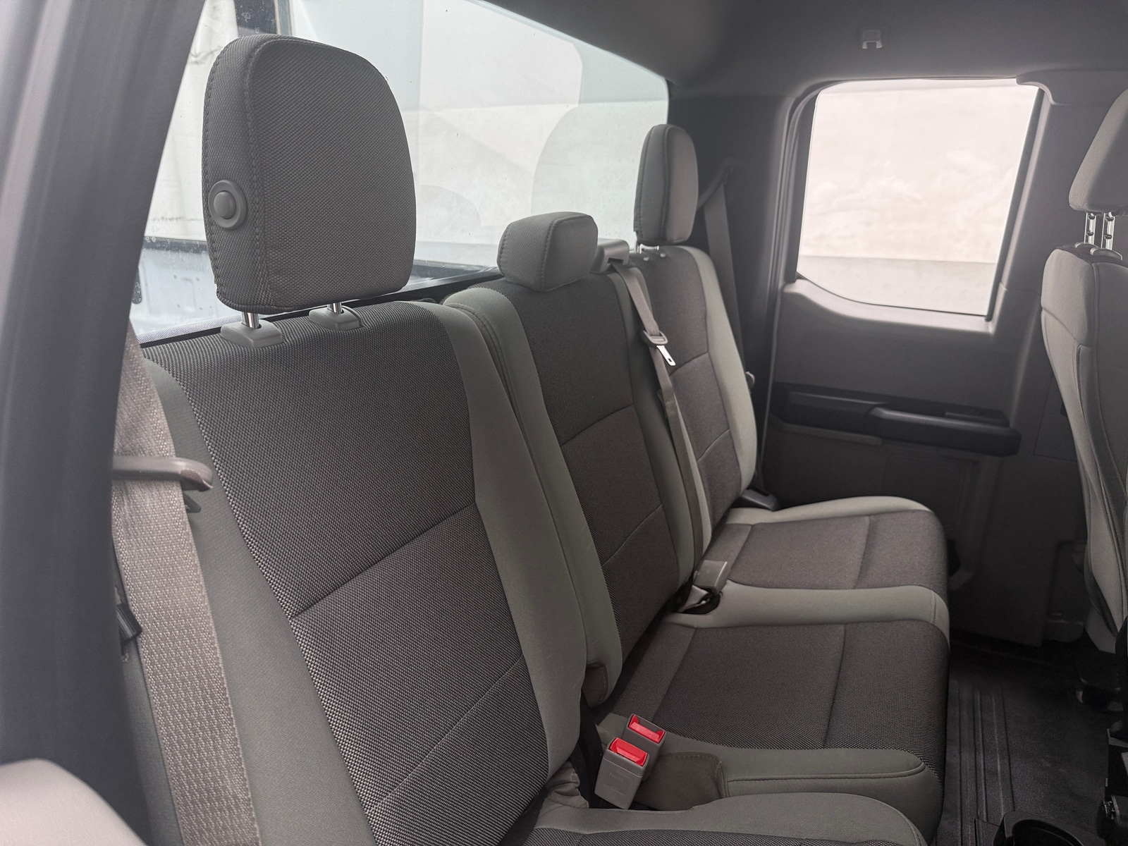 Thumbnail: 2019 Ford Econoline - 6