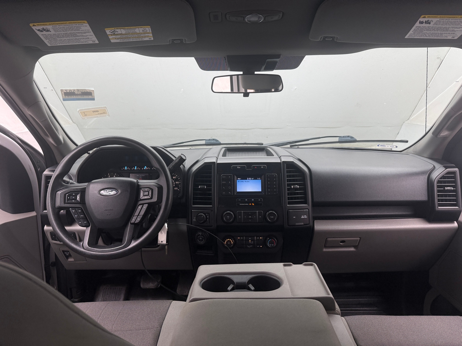 Thumbnail: 2019 Ford Econoline - 3