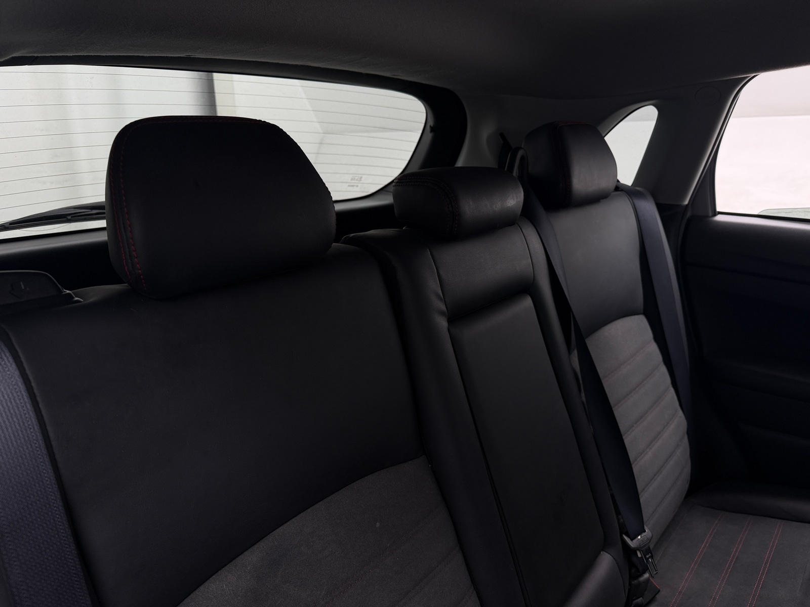 Thumbnail: 2022 Mitsubishi Outlander Sport - 6