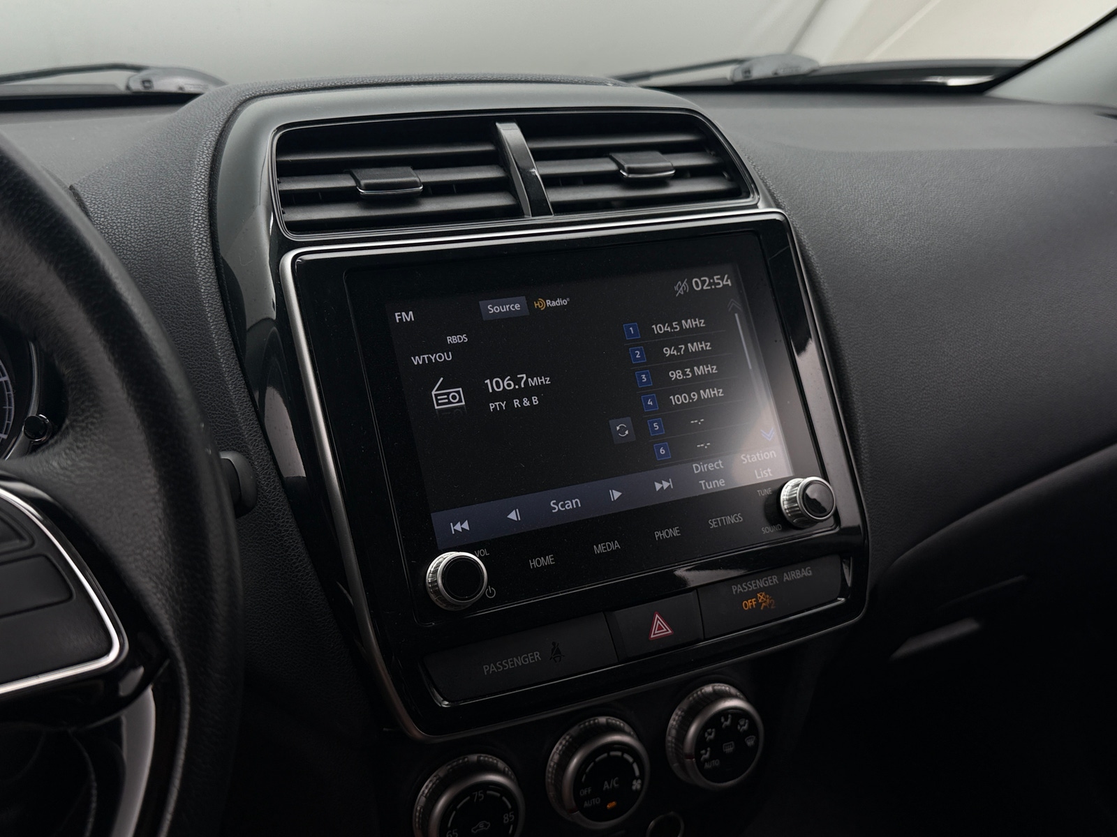 Thumbnail: 2022 Mitsubishi Outlander Sport - 4