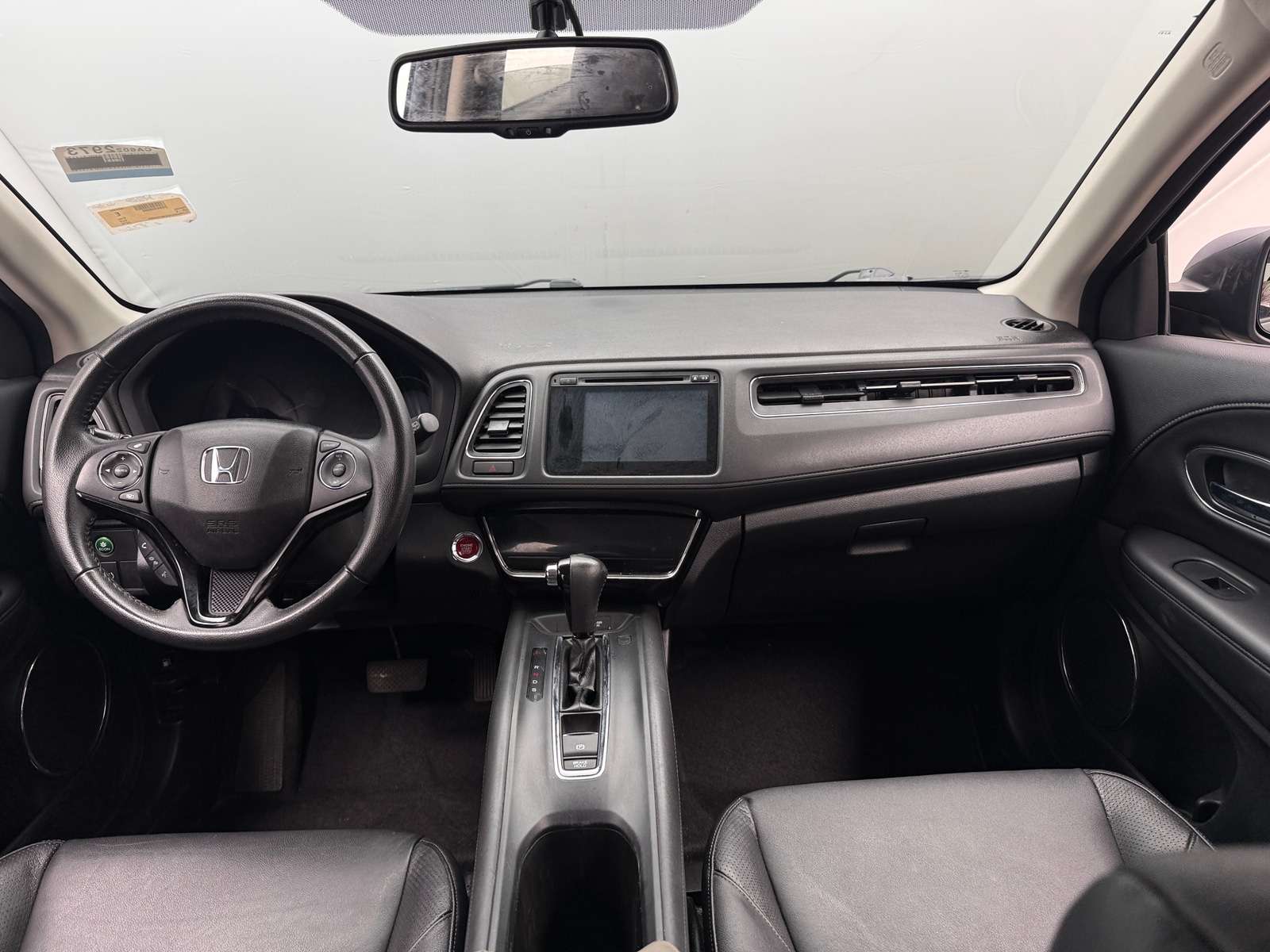 Thumbnail: 2016 Honda HR-V - 3