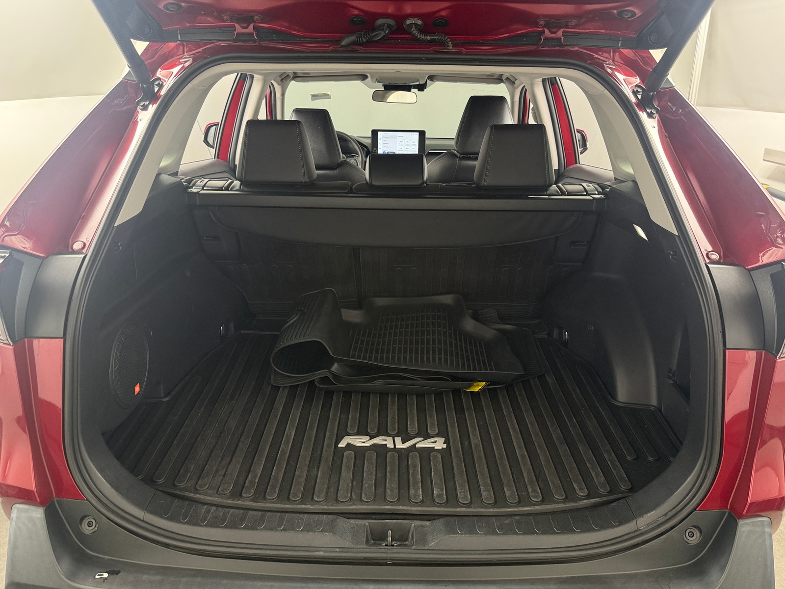 Thumbnail: 2024 Toyota RAV4 - 6