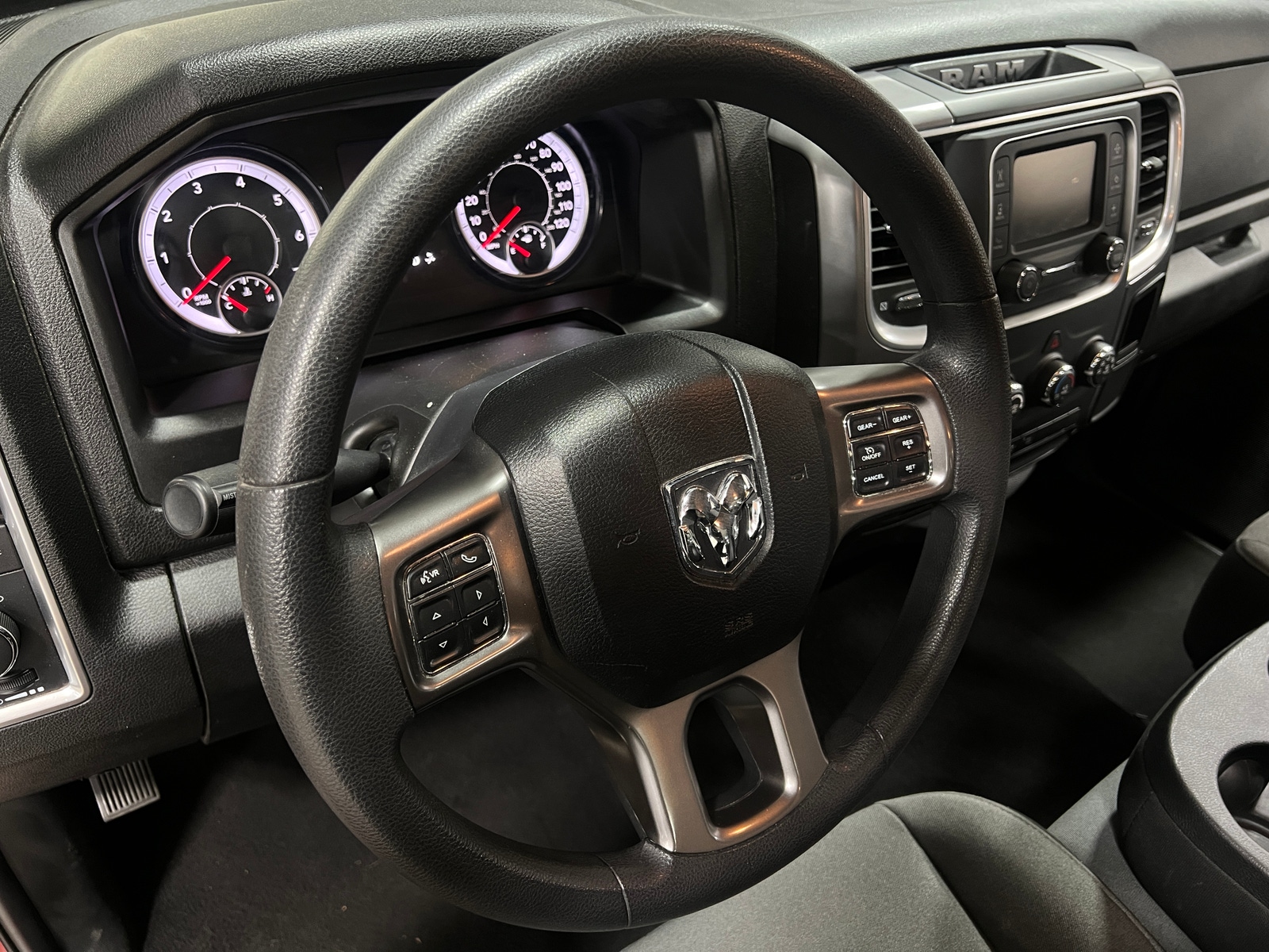Thumbnail: 2024 RAM 1500 Classic - 5