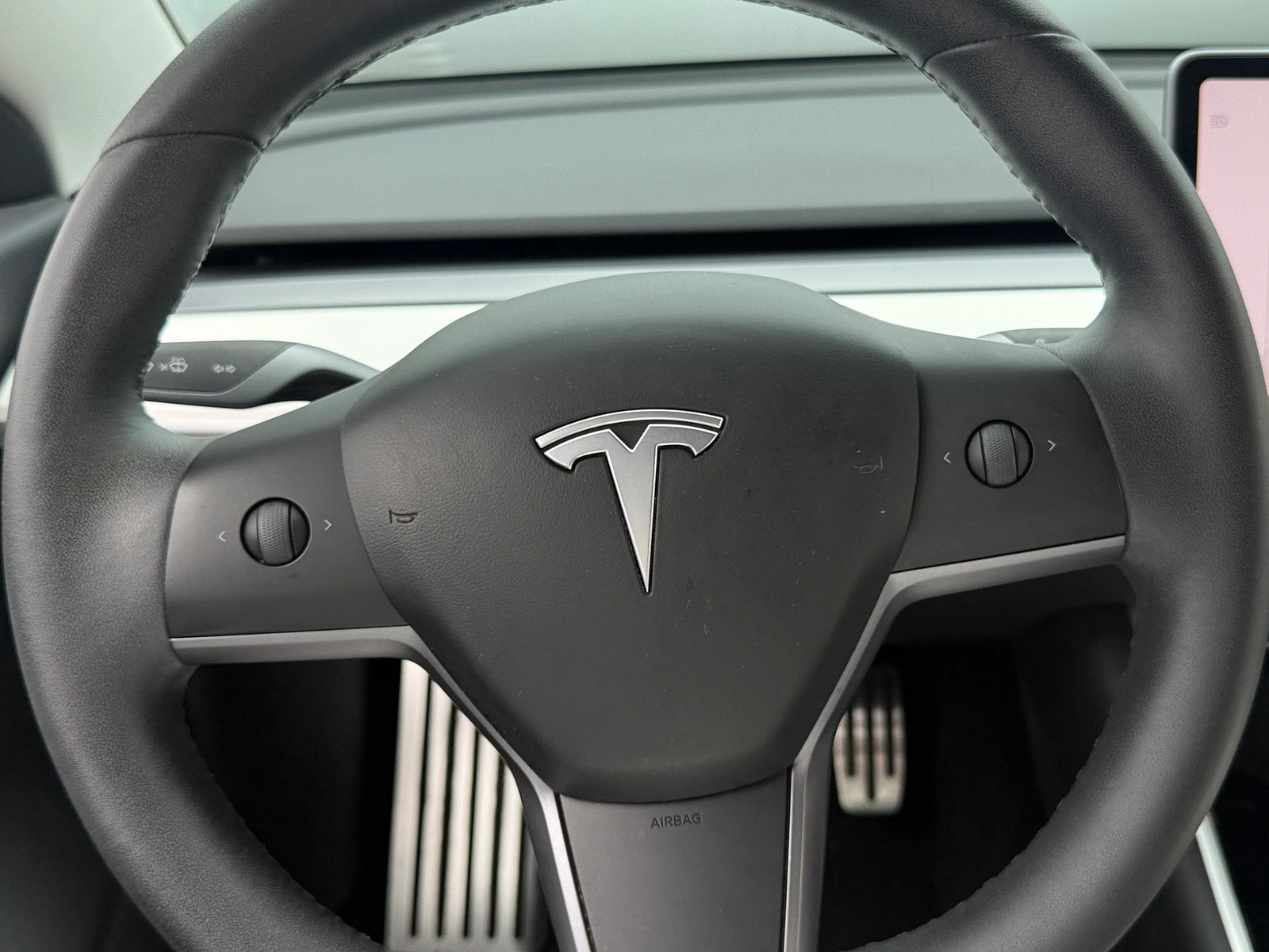 Thumbnail: 2020 Tesla Model 3 - 4