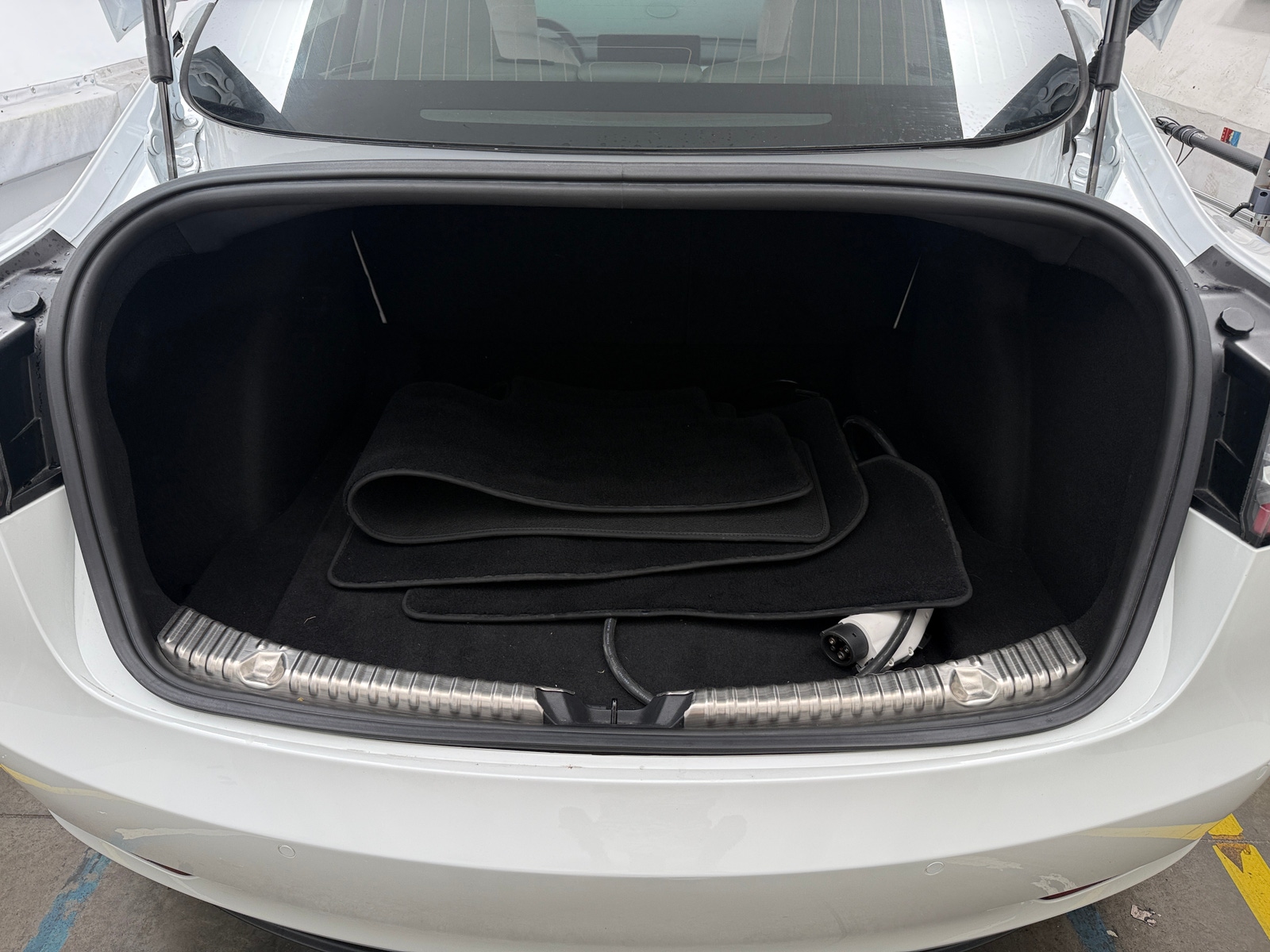 Thumbnail: 2020 Tesla Model 3 - 6