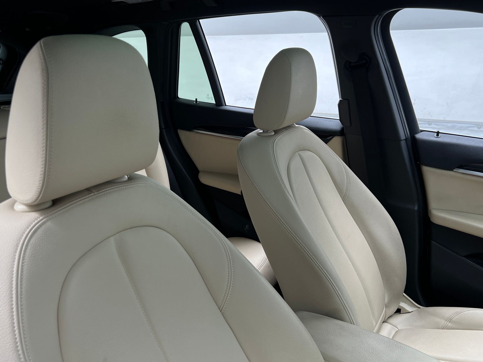 Thumbnail: 2017 BMW X1 - 2