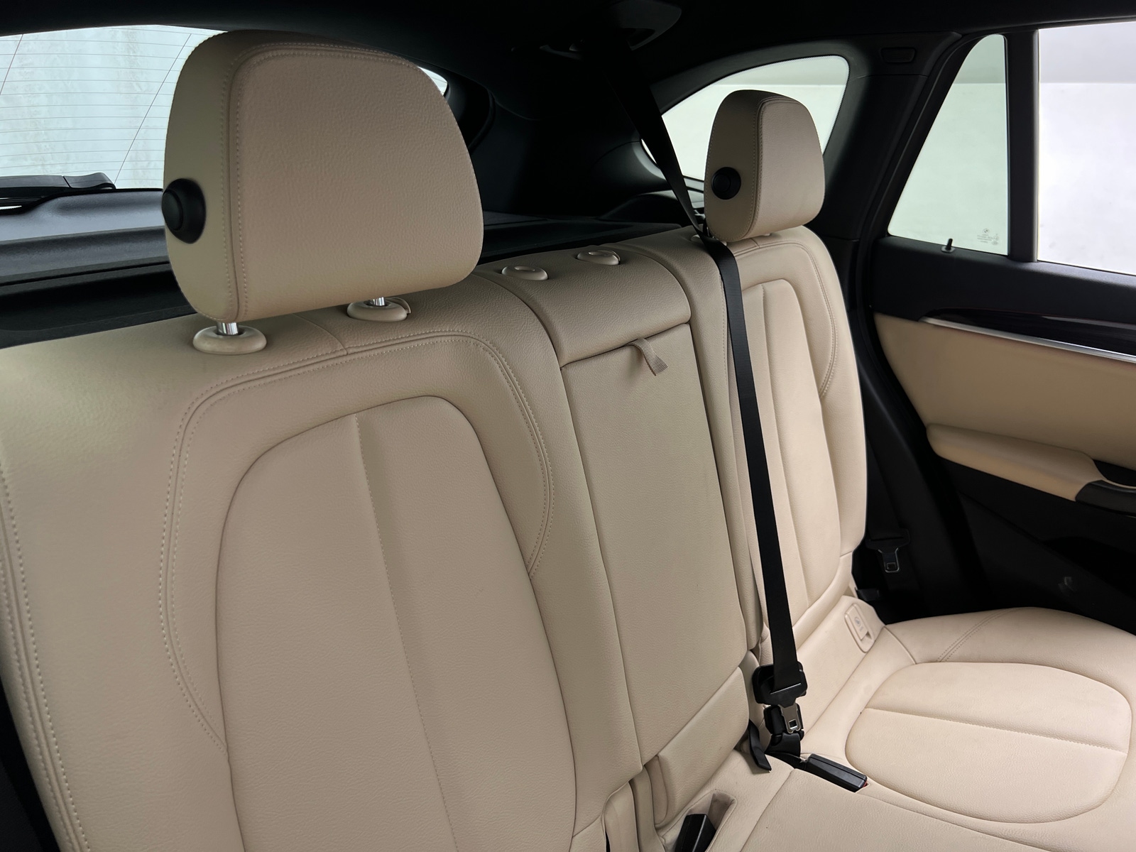 Thumbnail: 2017 BMW X1 - 6