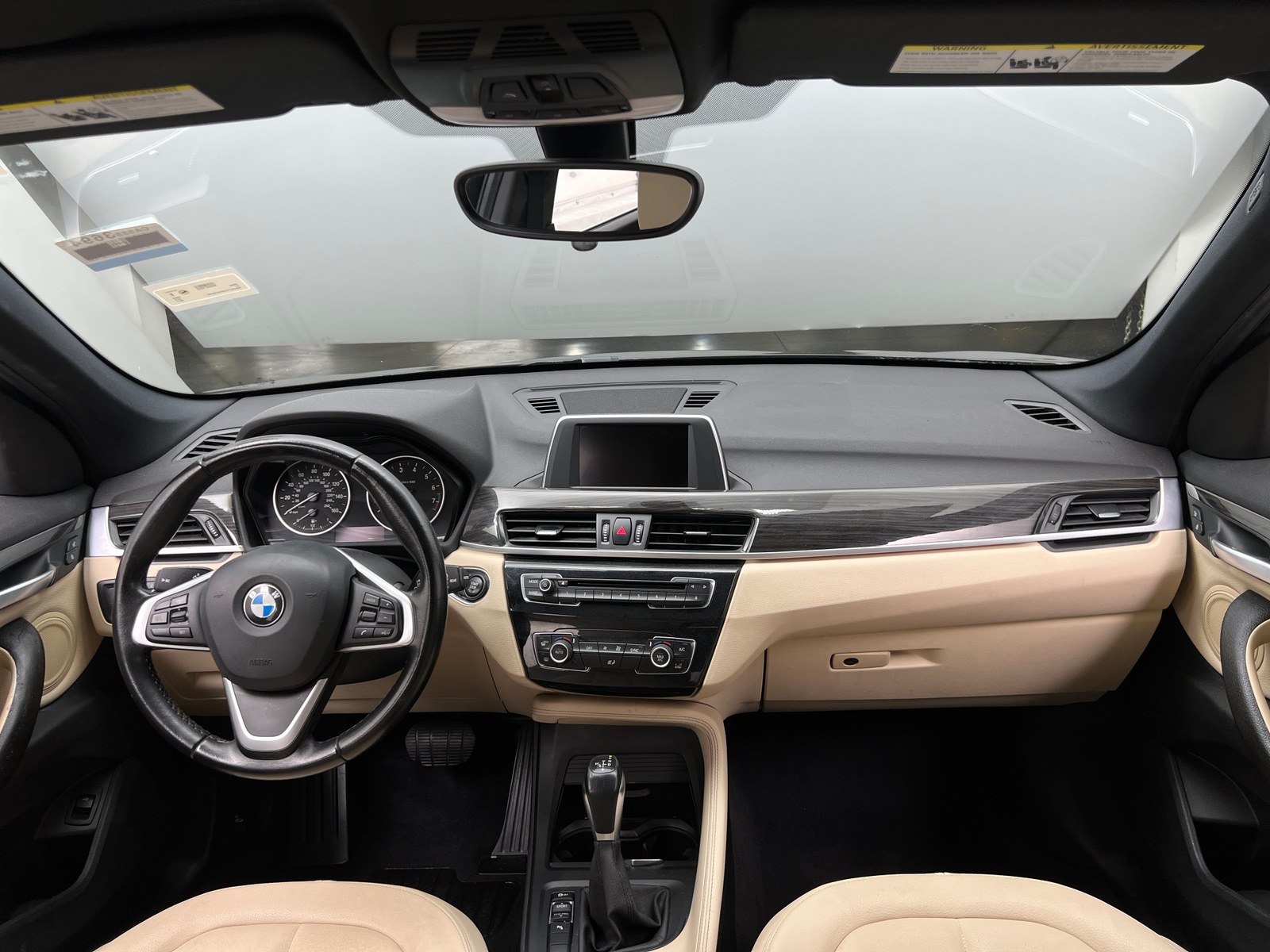 Thumbnail: 2017 BMW X1 - 3
