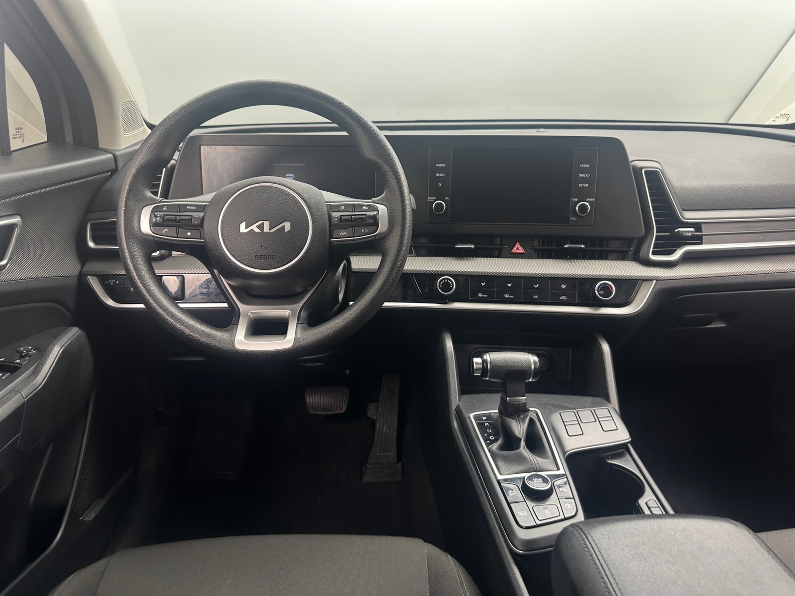 Thumbnail: 2023 Kia Sportage - 5