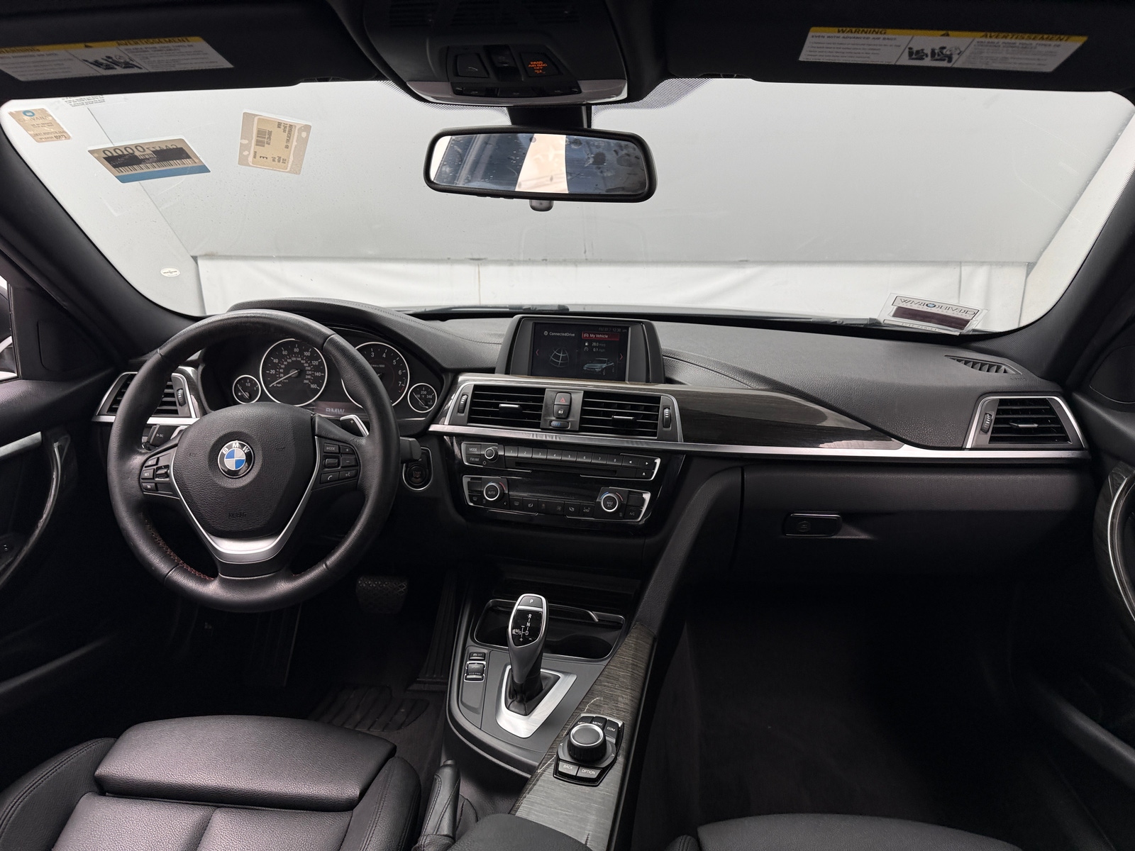 Thumbnail: 2018 BMW 3 Series - 3