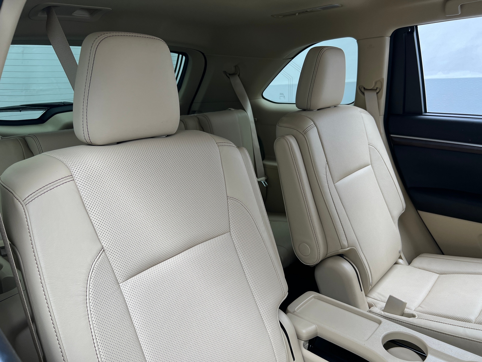 Thumbnail: 2016 Toyota Highlander - 6