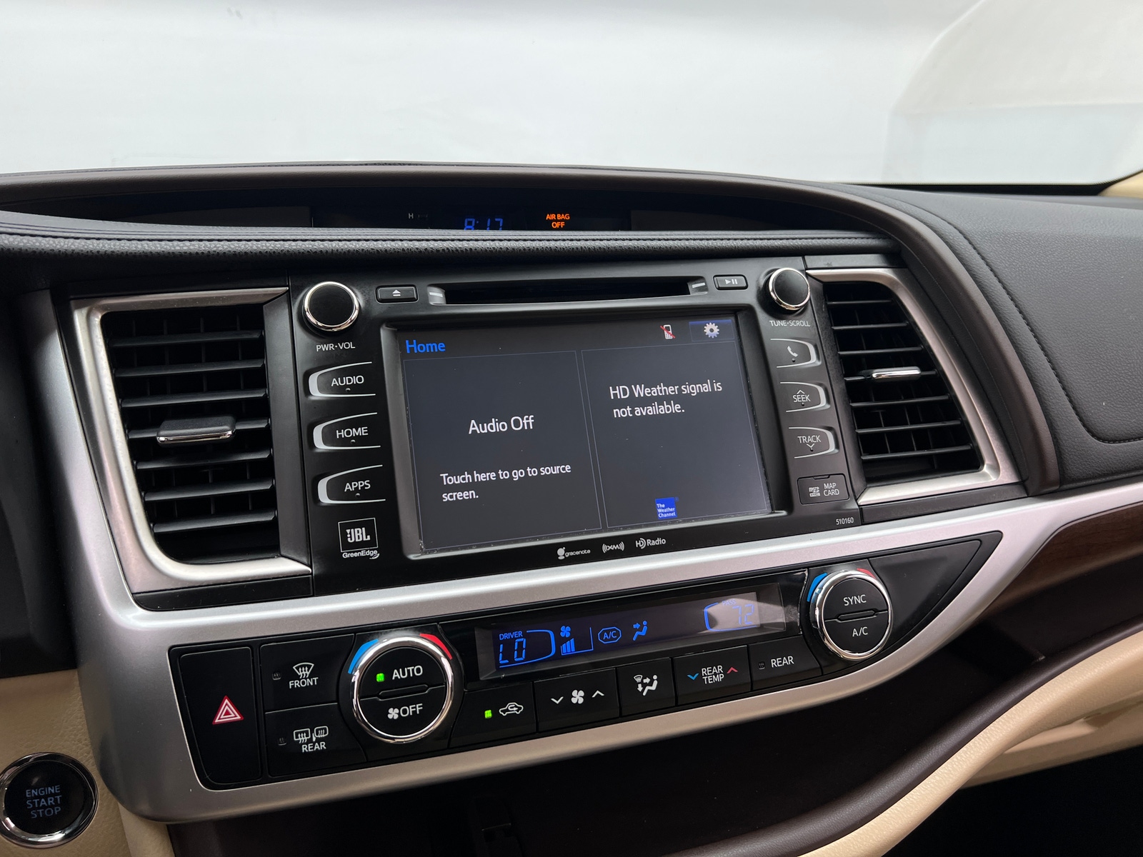 Thumbnail: 2016 Toyota Highlander - 4