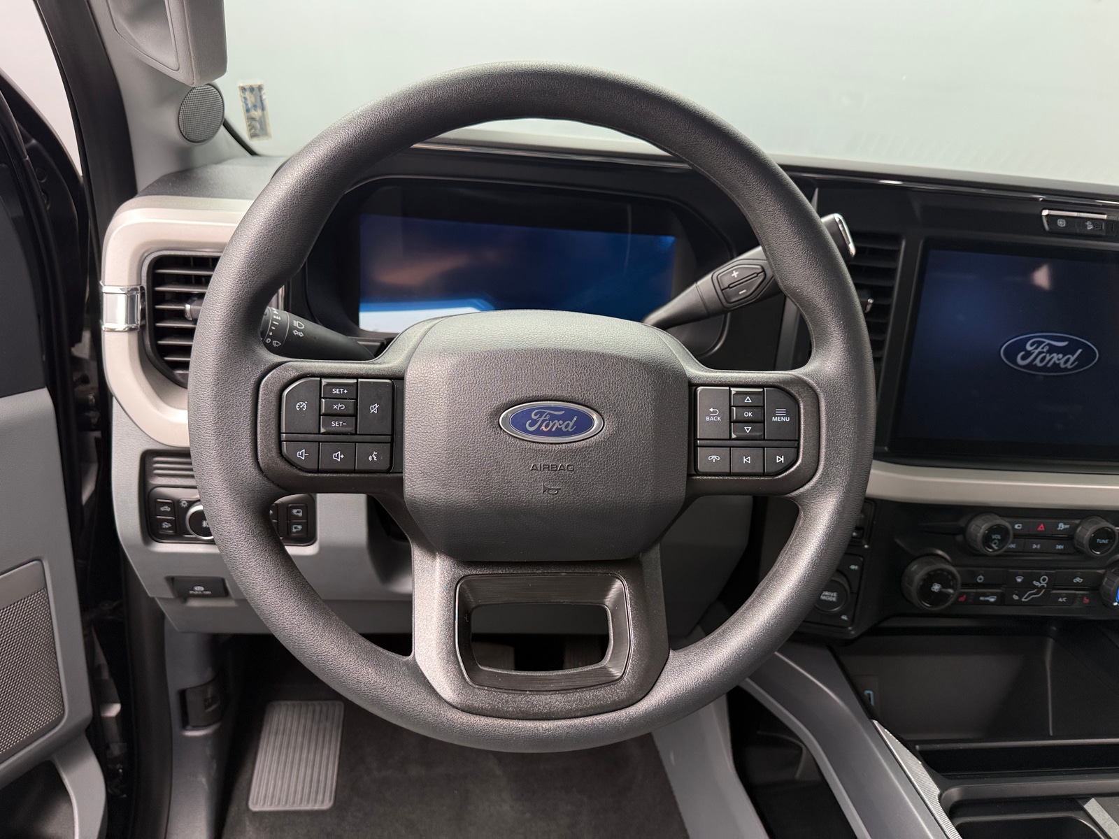 Thumbnail: 2025 Ford Econoline - 5