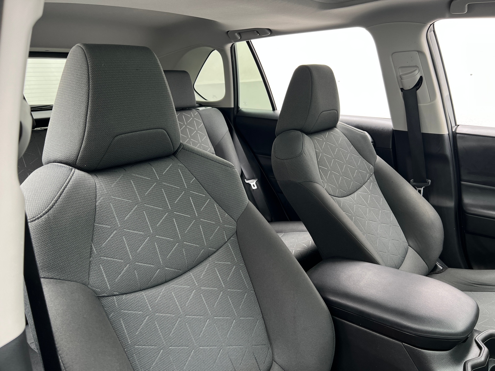 Thumbnail: 2022 Toyota RAV4 - 2