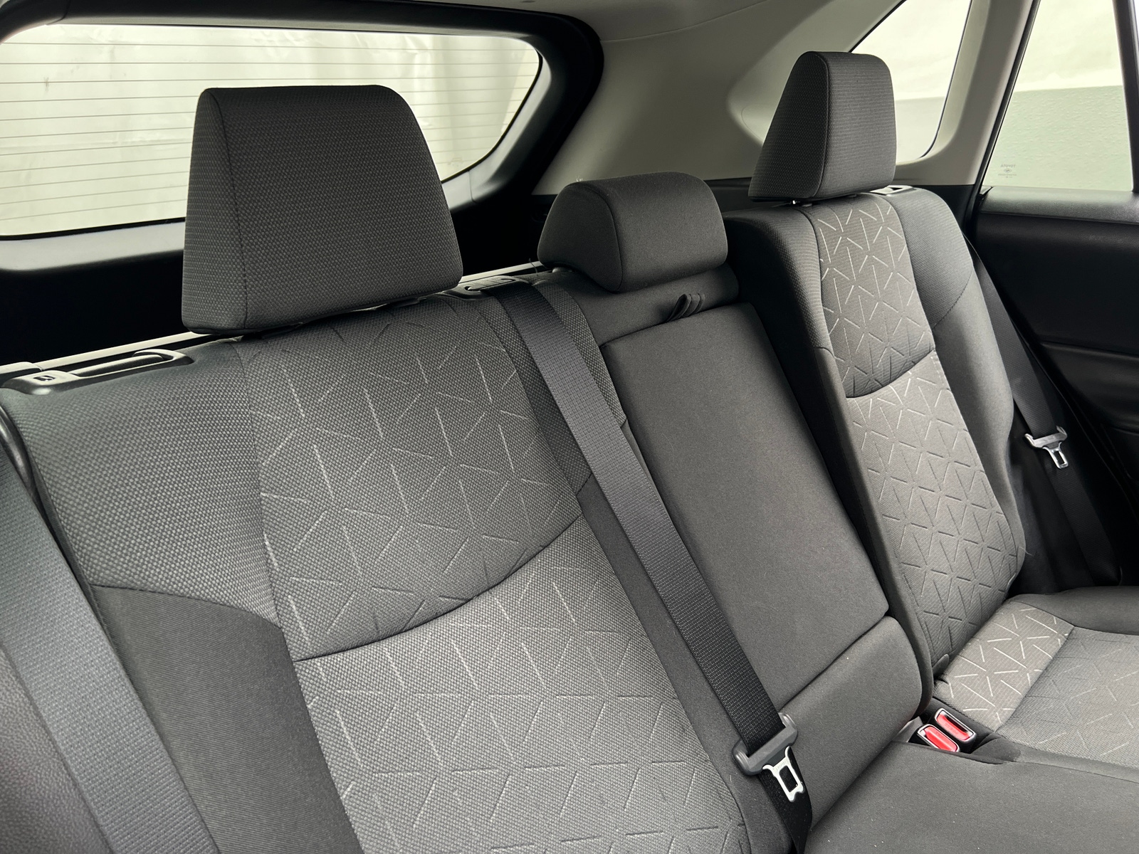 Thumbnail: 2022 Toyota RAV4 - 6