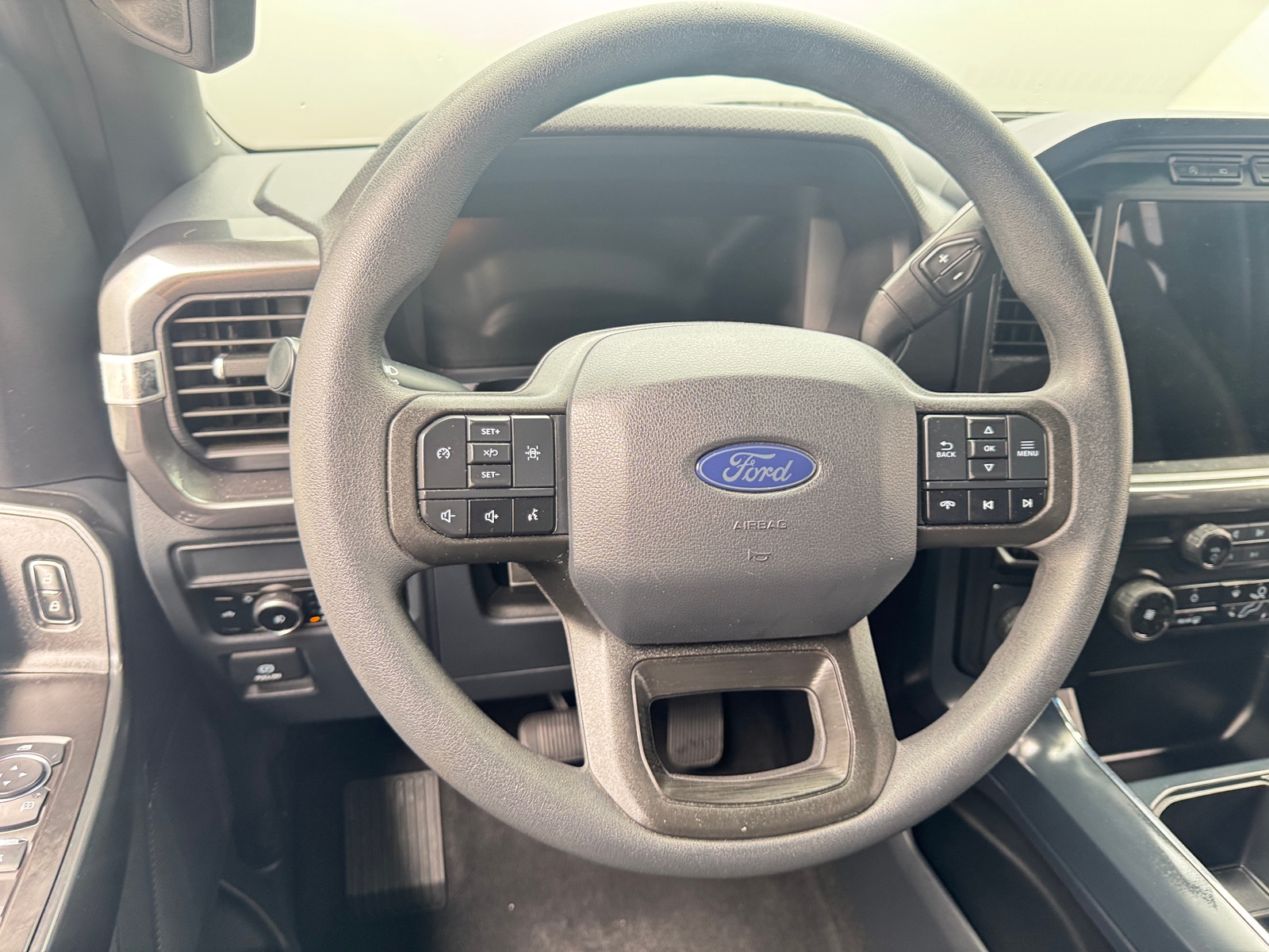 Thumbnail: 2024 Ford Econoline - 5