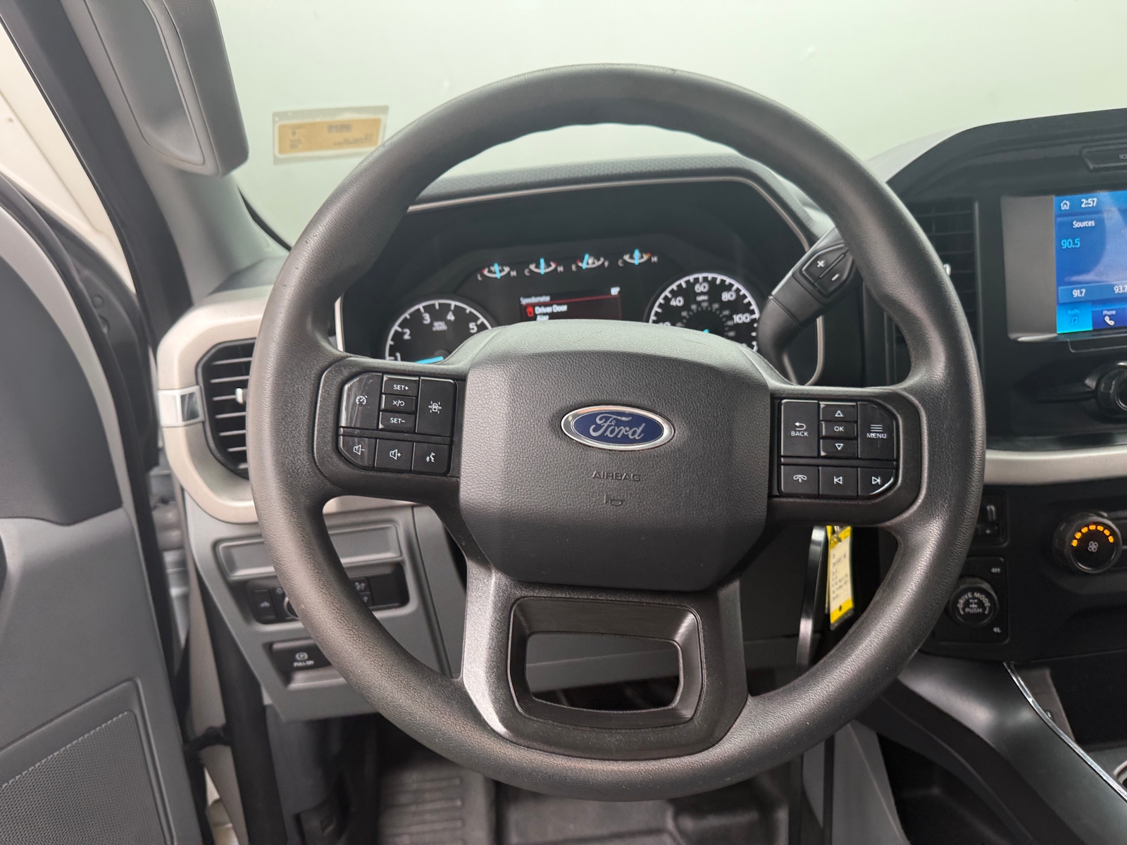 Thumbnail: 2022 Ford Econoline - 5